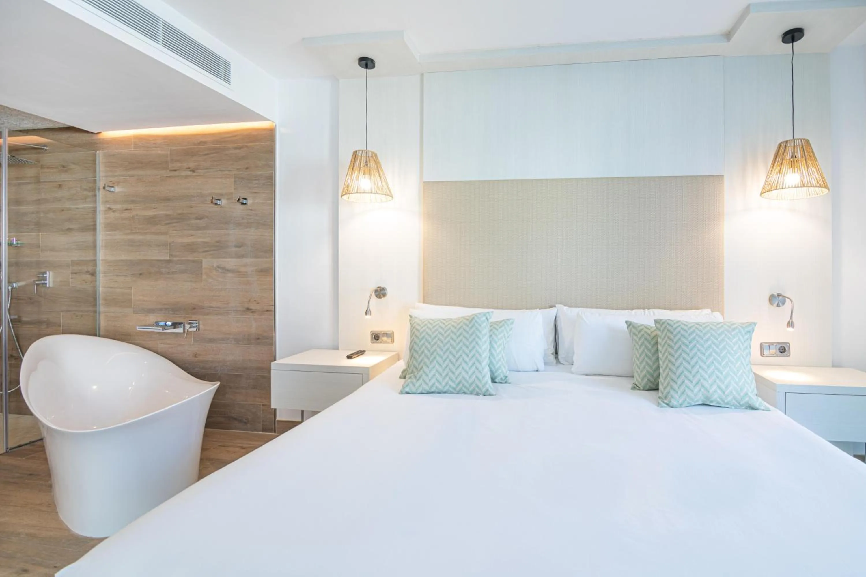 Photo of the whole room, Bed in MarSenses Puerto Pollensa Hotel & Spa Adults Only
