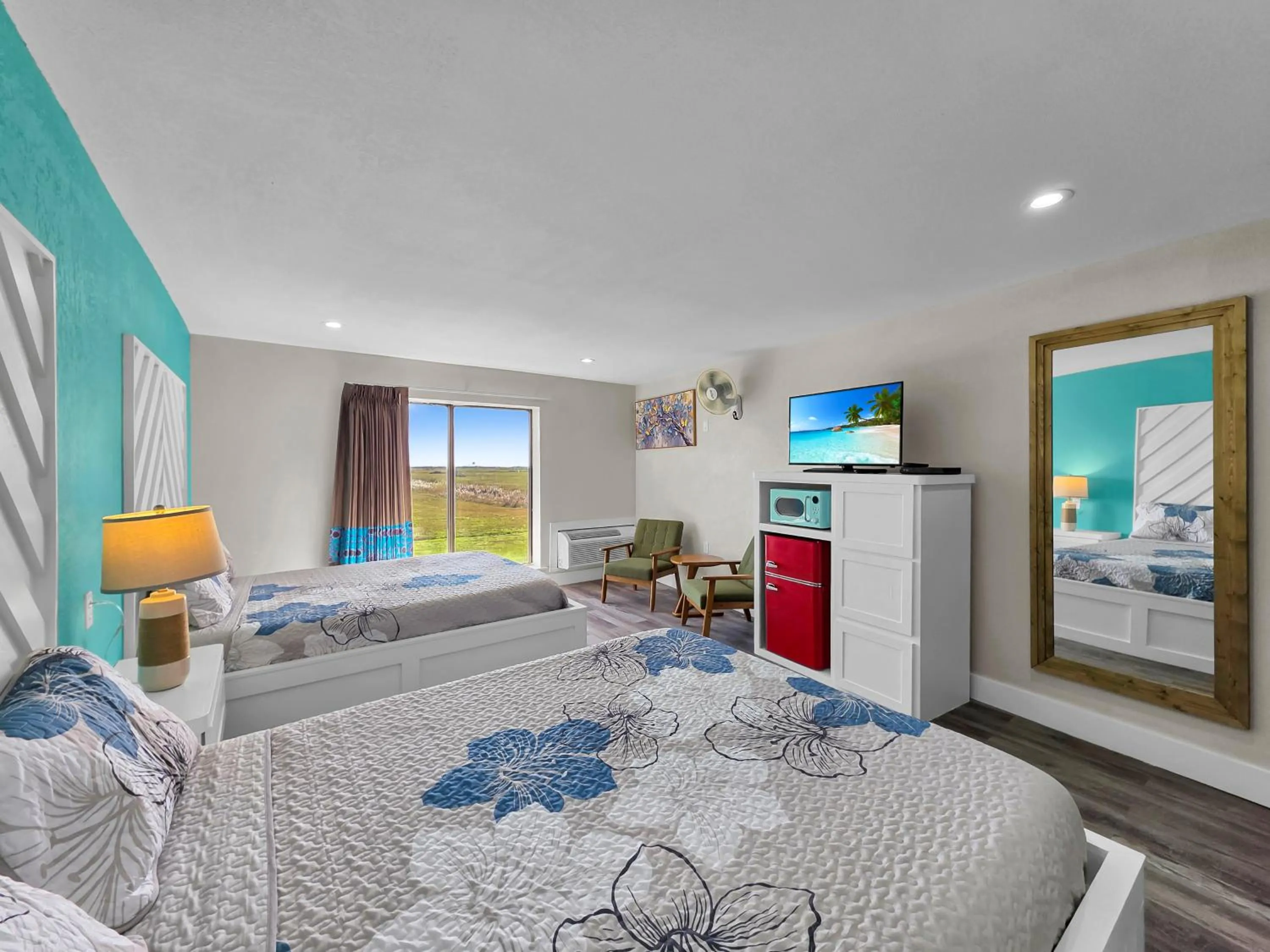 Bed in CRYSTAL PALACE RESORT