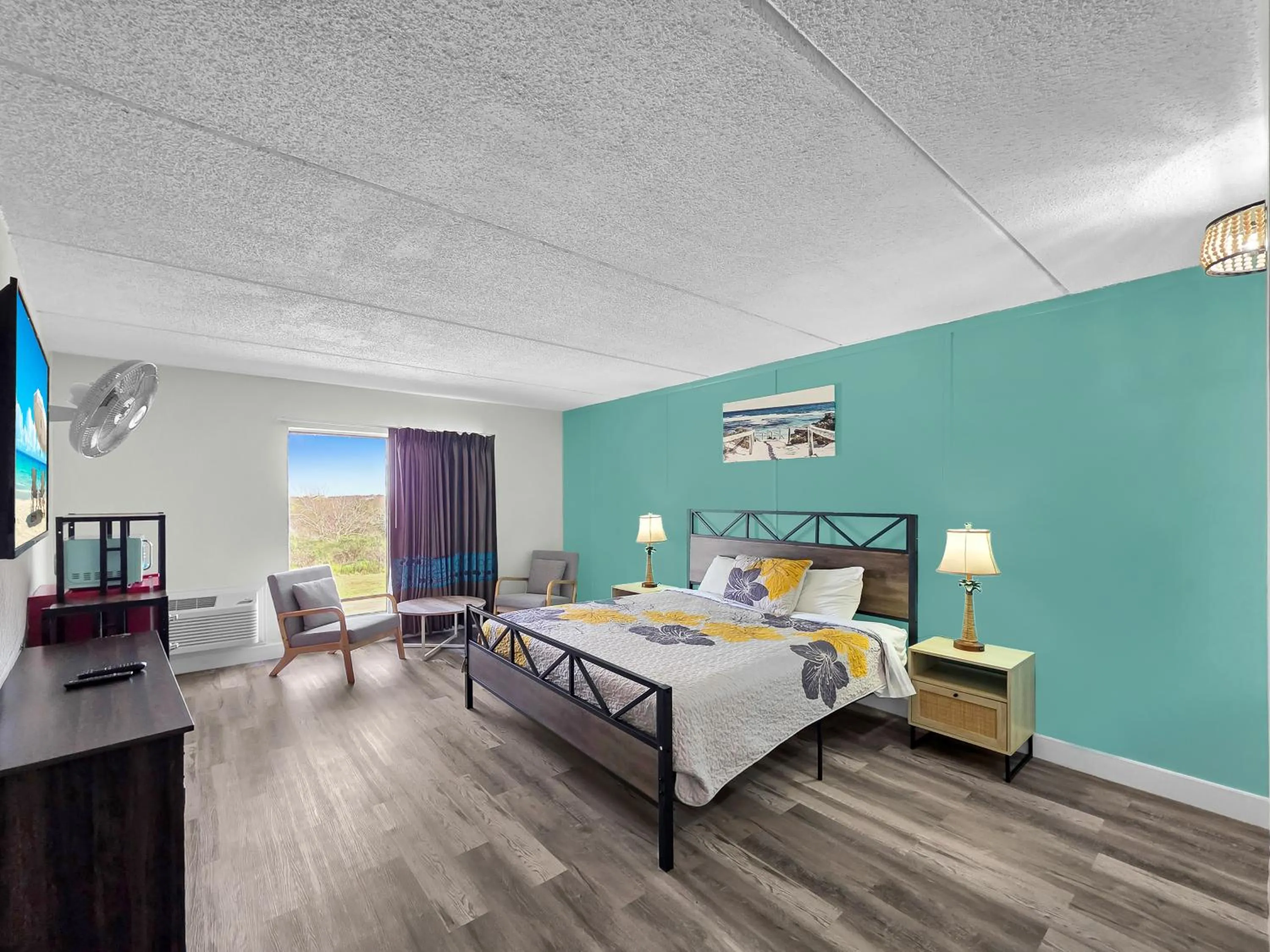 Bed in CRYSTAL PALACE RESORT