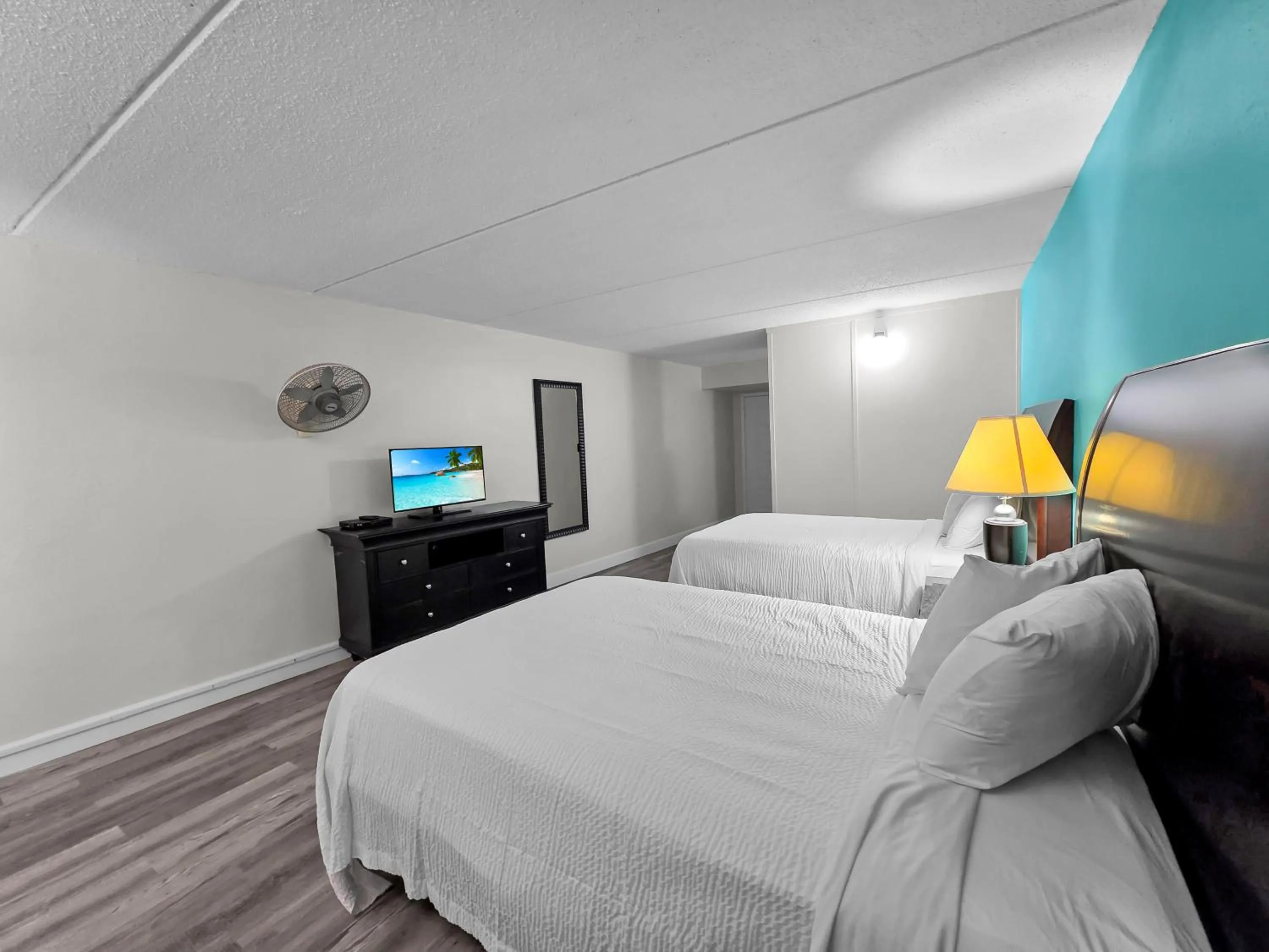 Bed in CRYSTAL PALACE RESORT