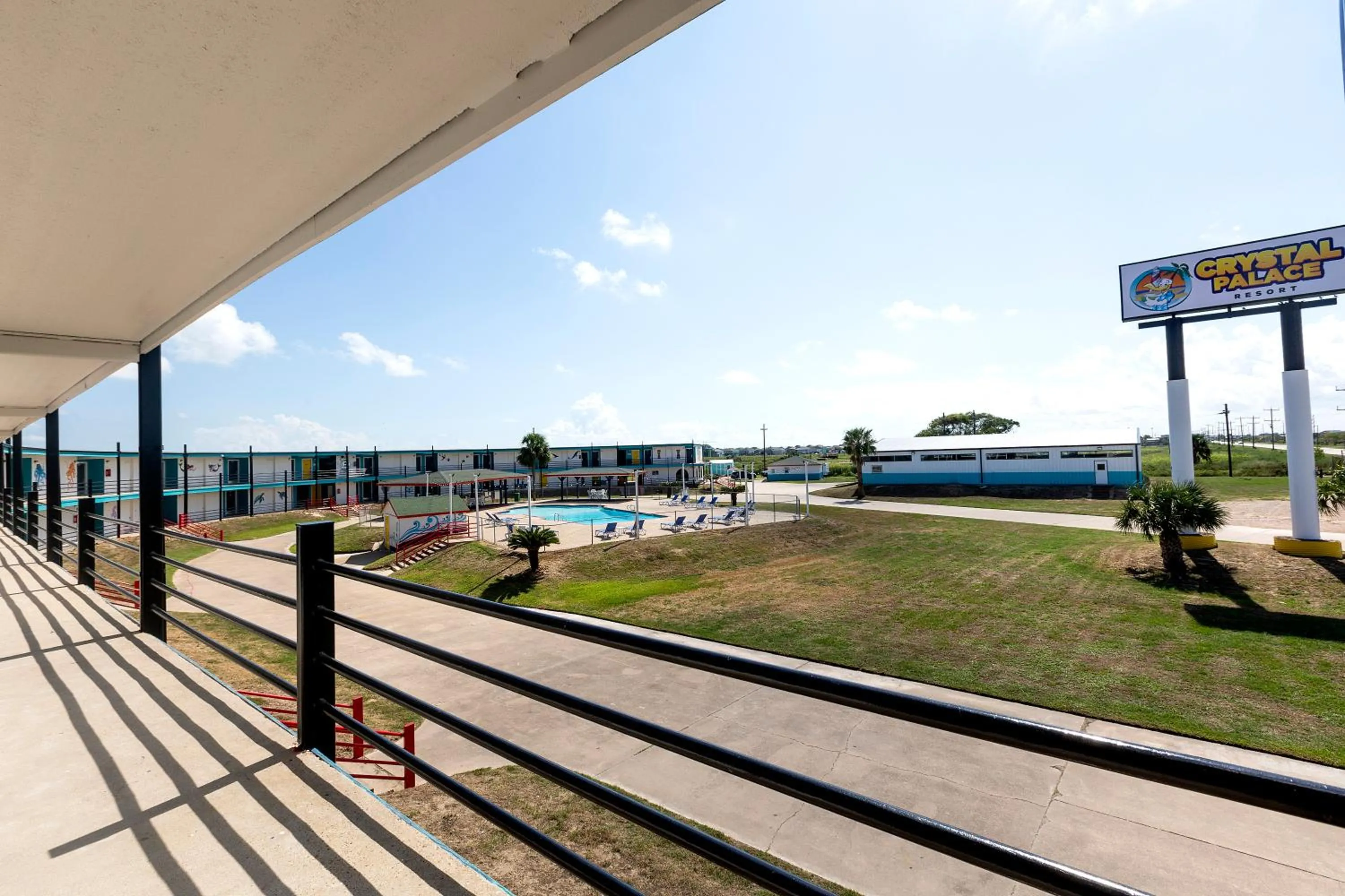 Property building in CRYSTAL PALACE RESORT