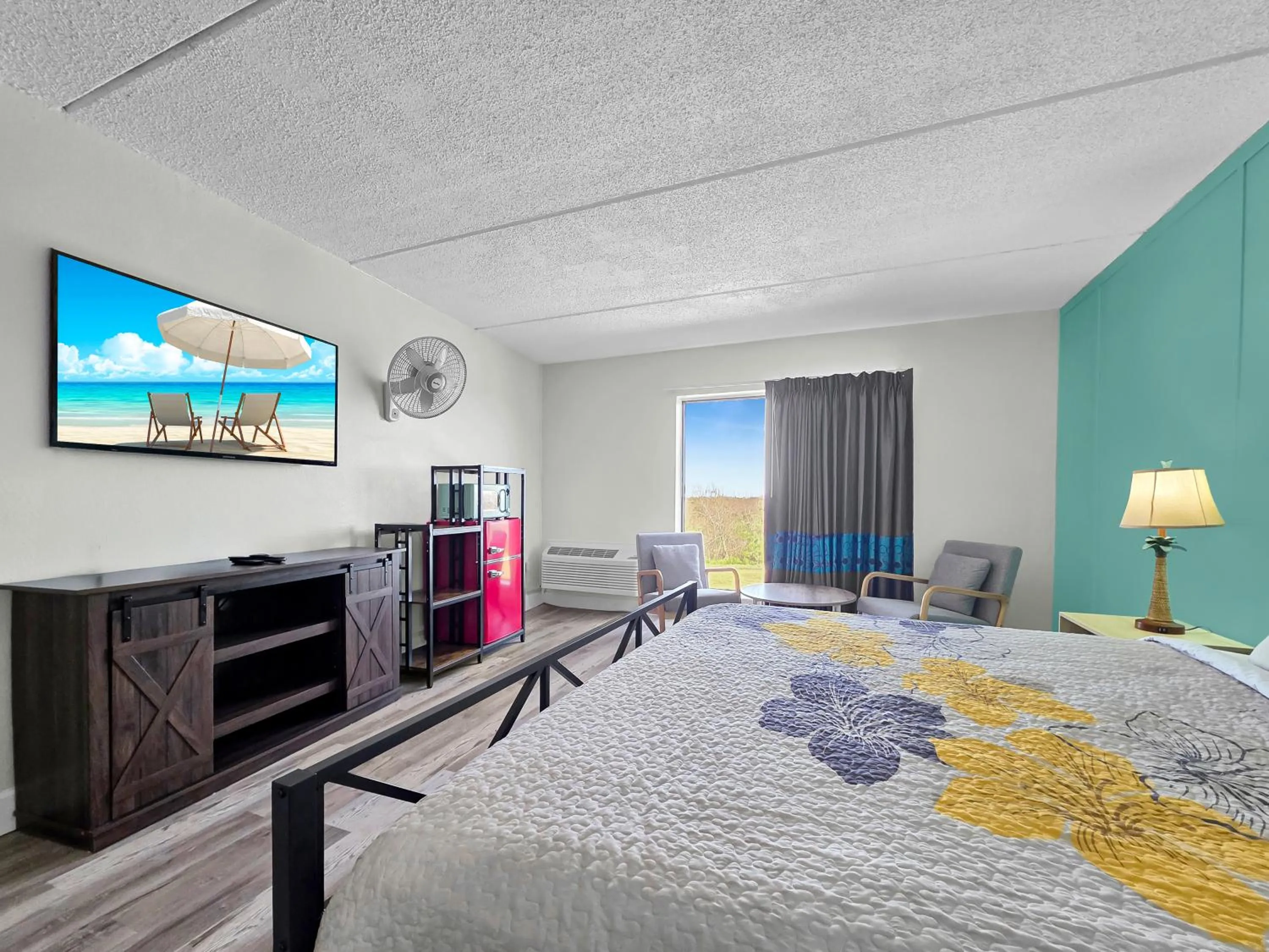 Bed in CRYSTAL PALACE RESORT