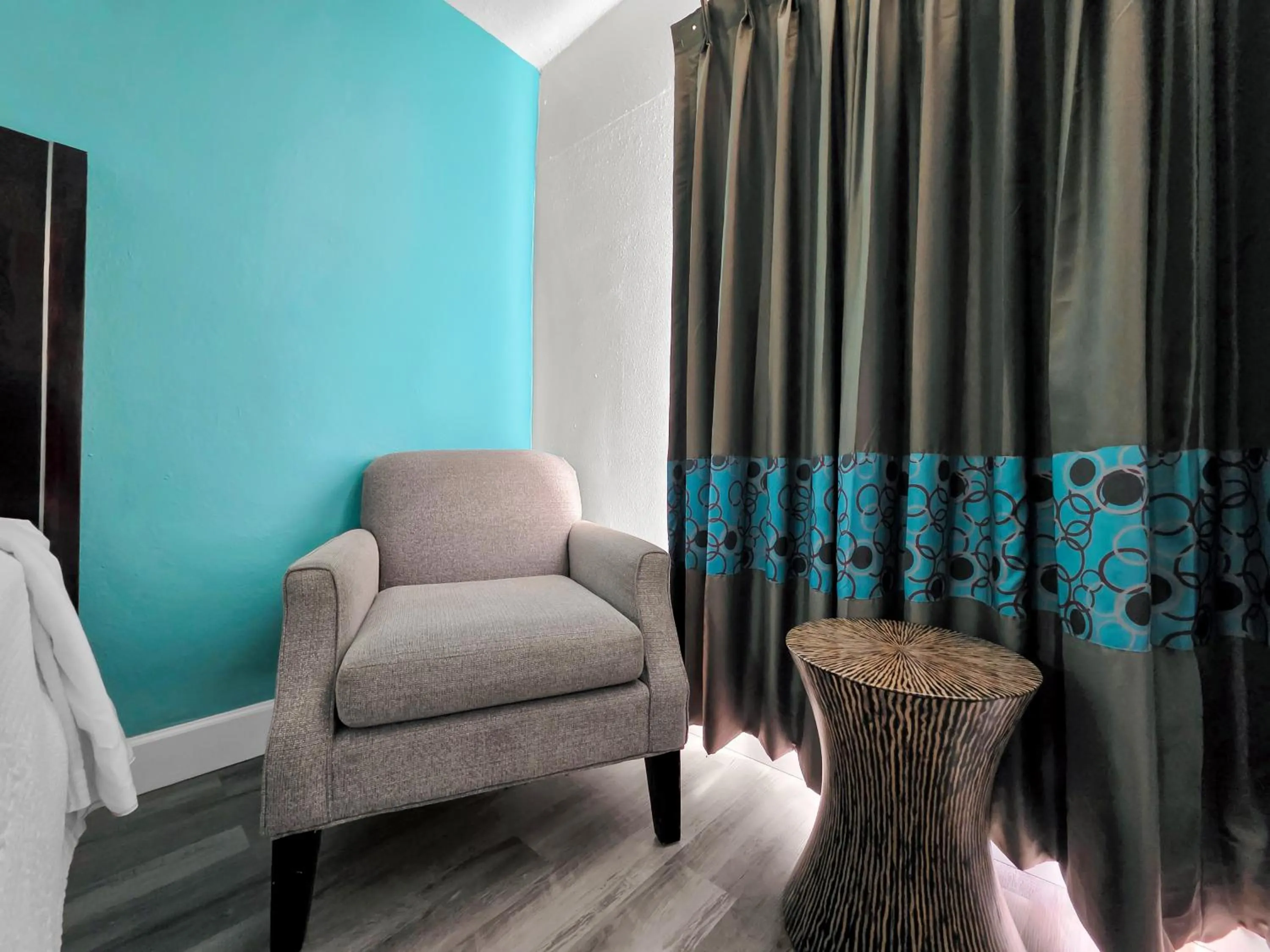 Seating area in CRYSTAL PALACE RESORT