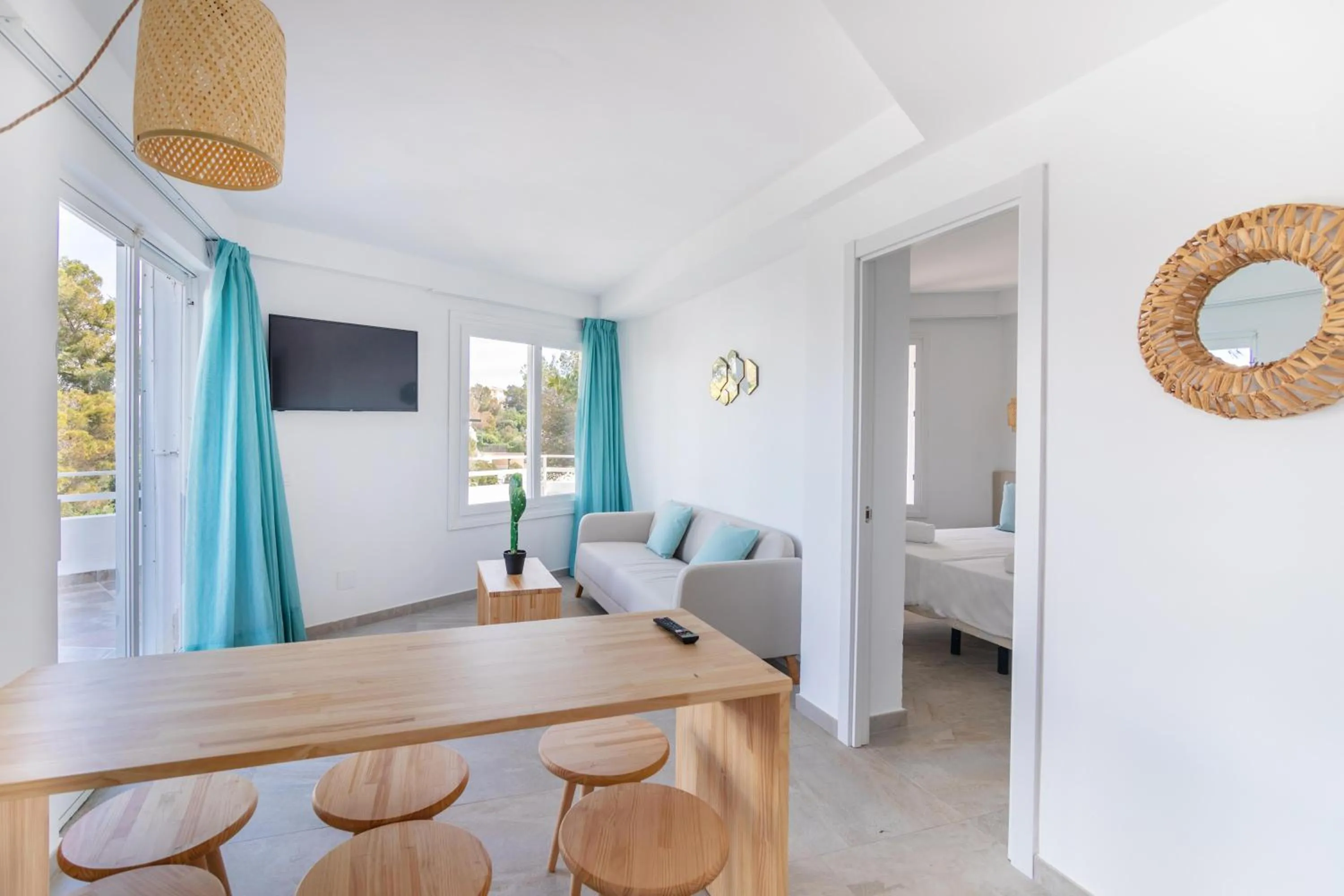 Photo of the whole room, Bed in MarSenses Ferrera Blanca Hotel Family