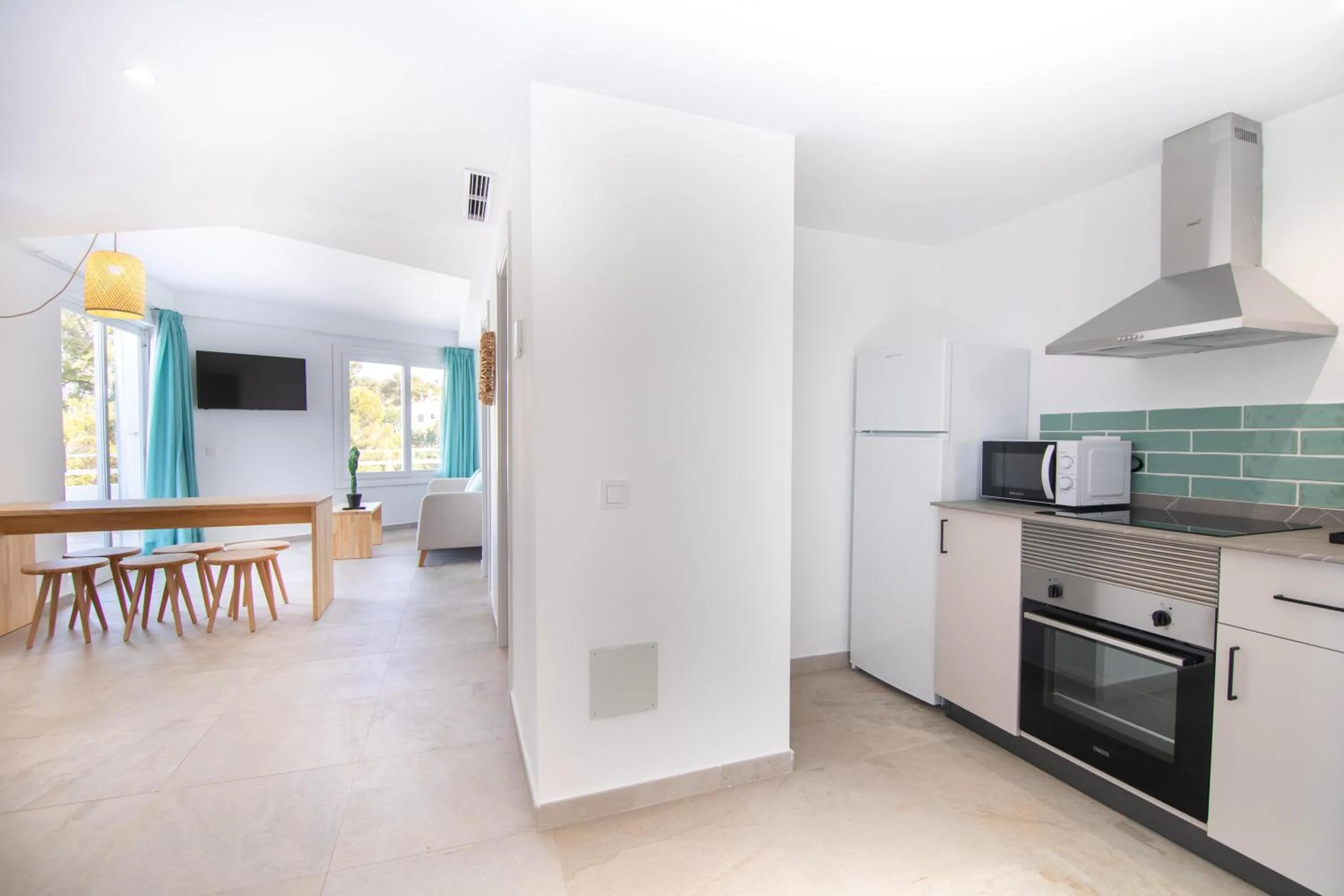 Photo of the whole room in MarSenses Ferrera Blanca Hotel Family