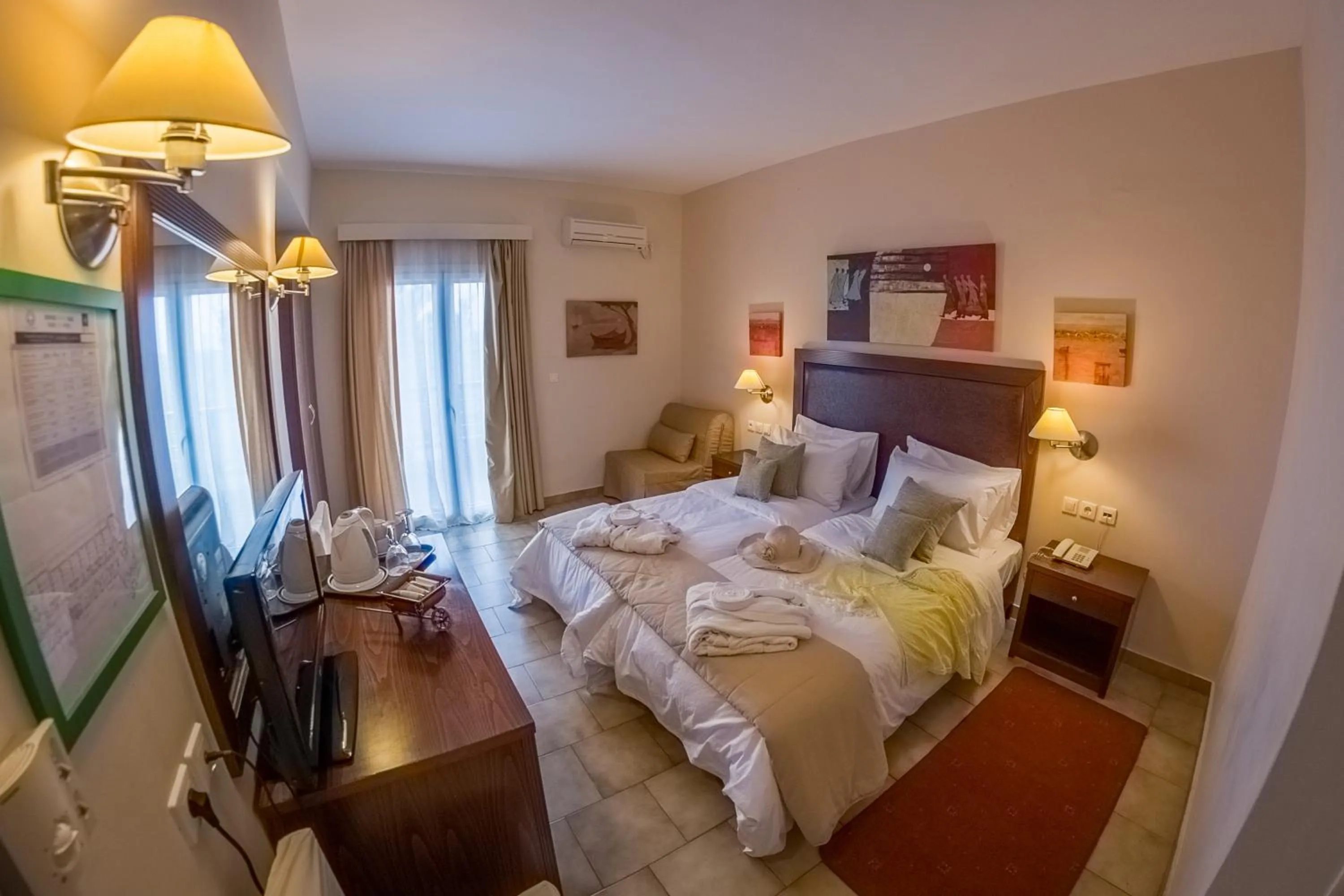 Photo of the whole room, Bed in Apollo Resort Art Hotel