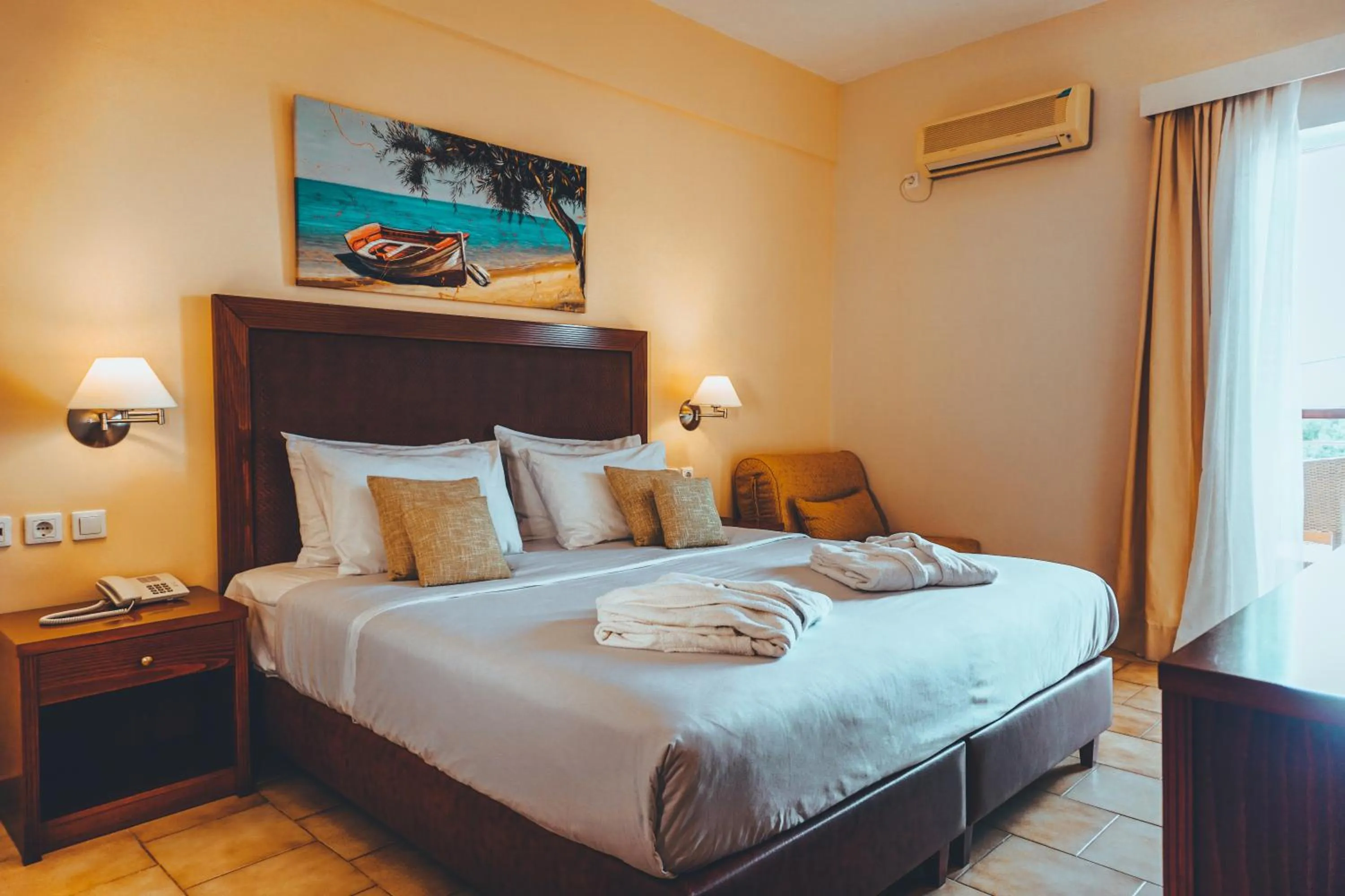 Bedroom, Bed in Apollo Resort Art Hotel