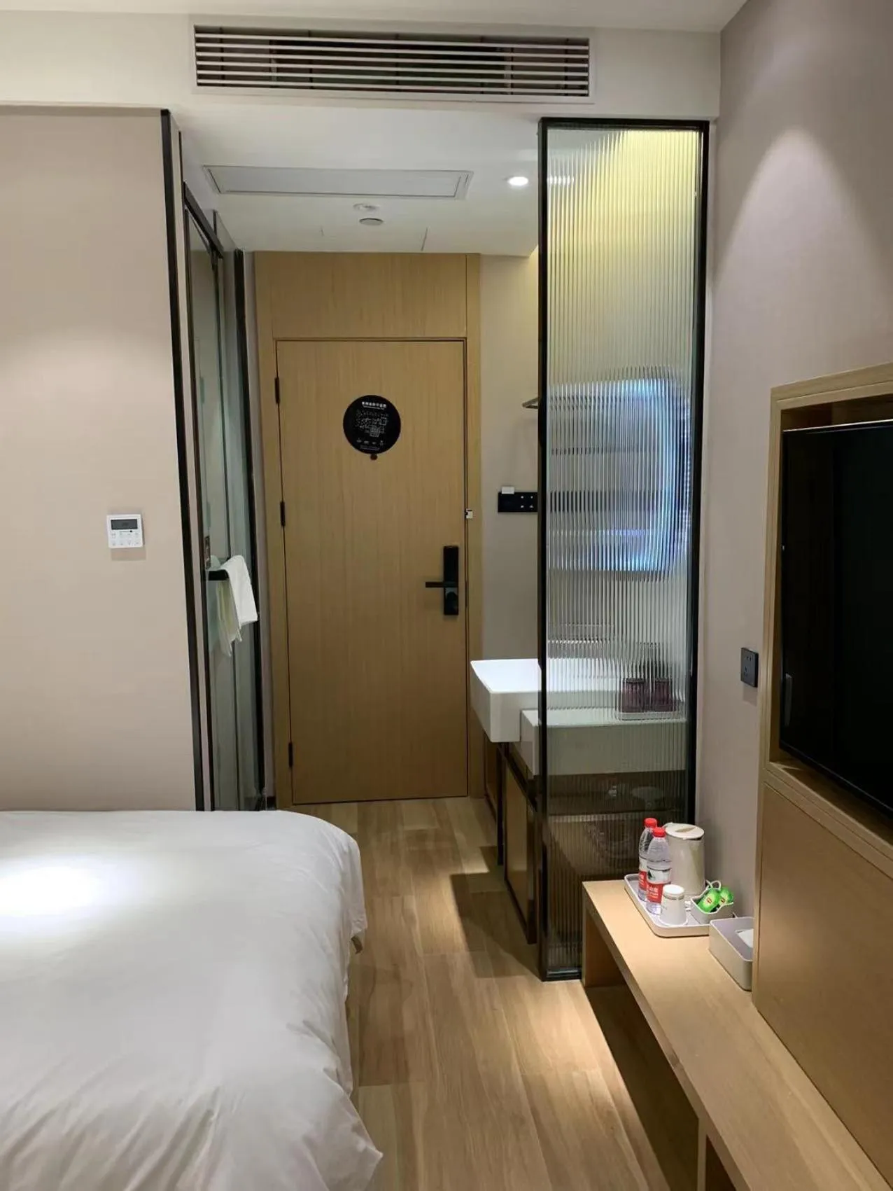 Bed in Meego Smart Select Hotel