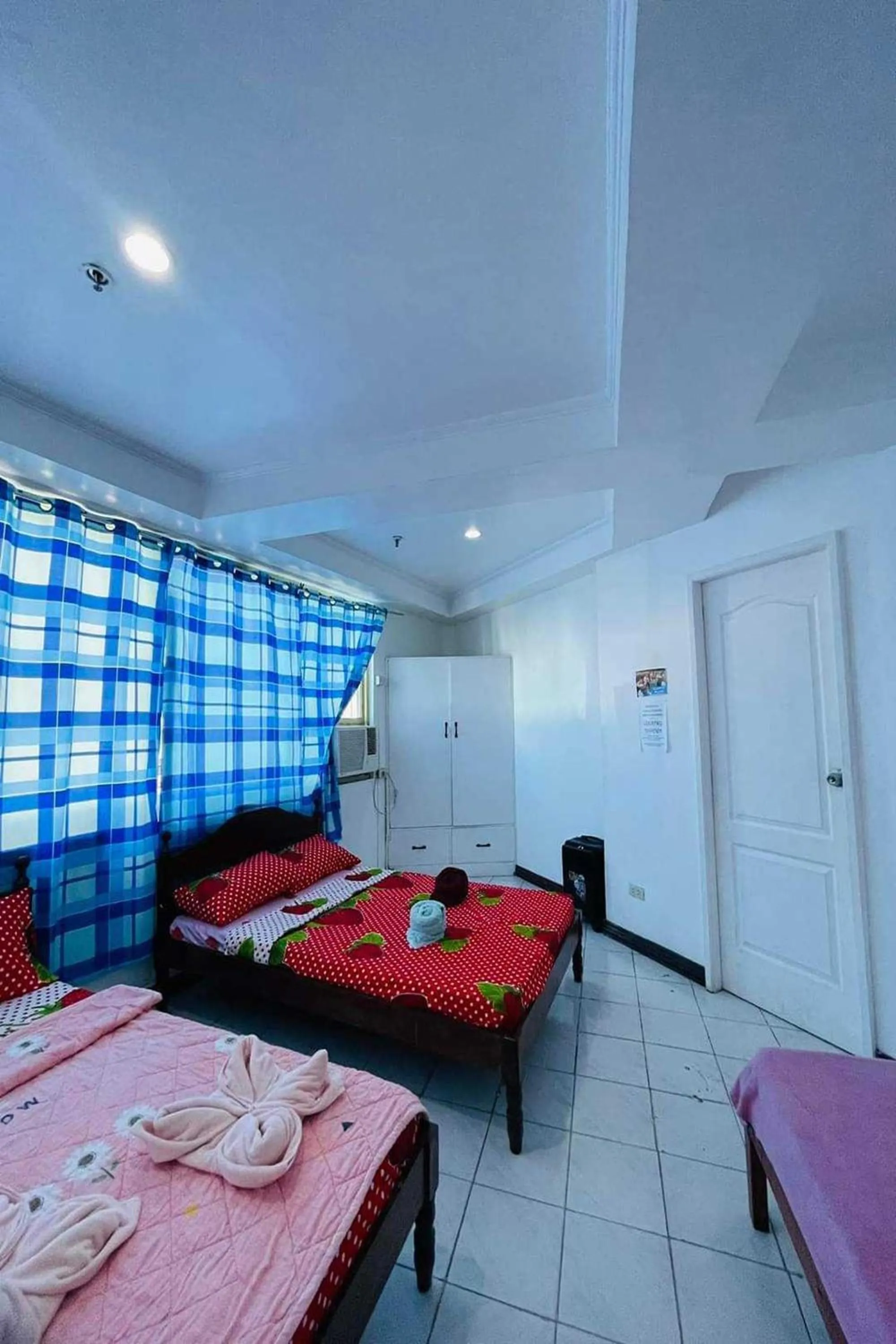 Bed in Istroberi Inn Palawan near Airport