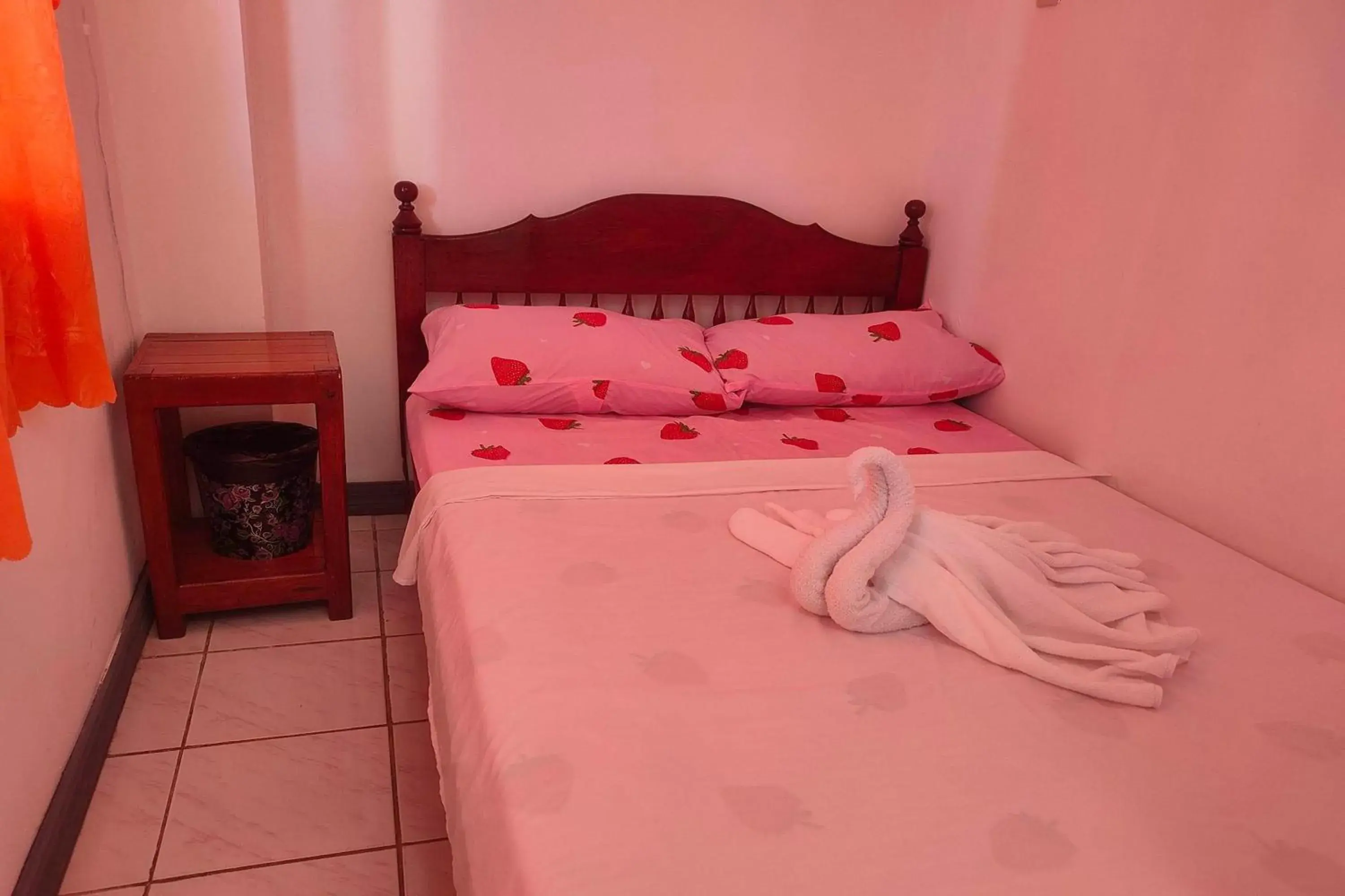 Two-Bedroom Apartment in Istroberi Inn Palawan near Airport Two-Bedroom Apartment in Istroberi Inn Palawan near Airport