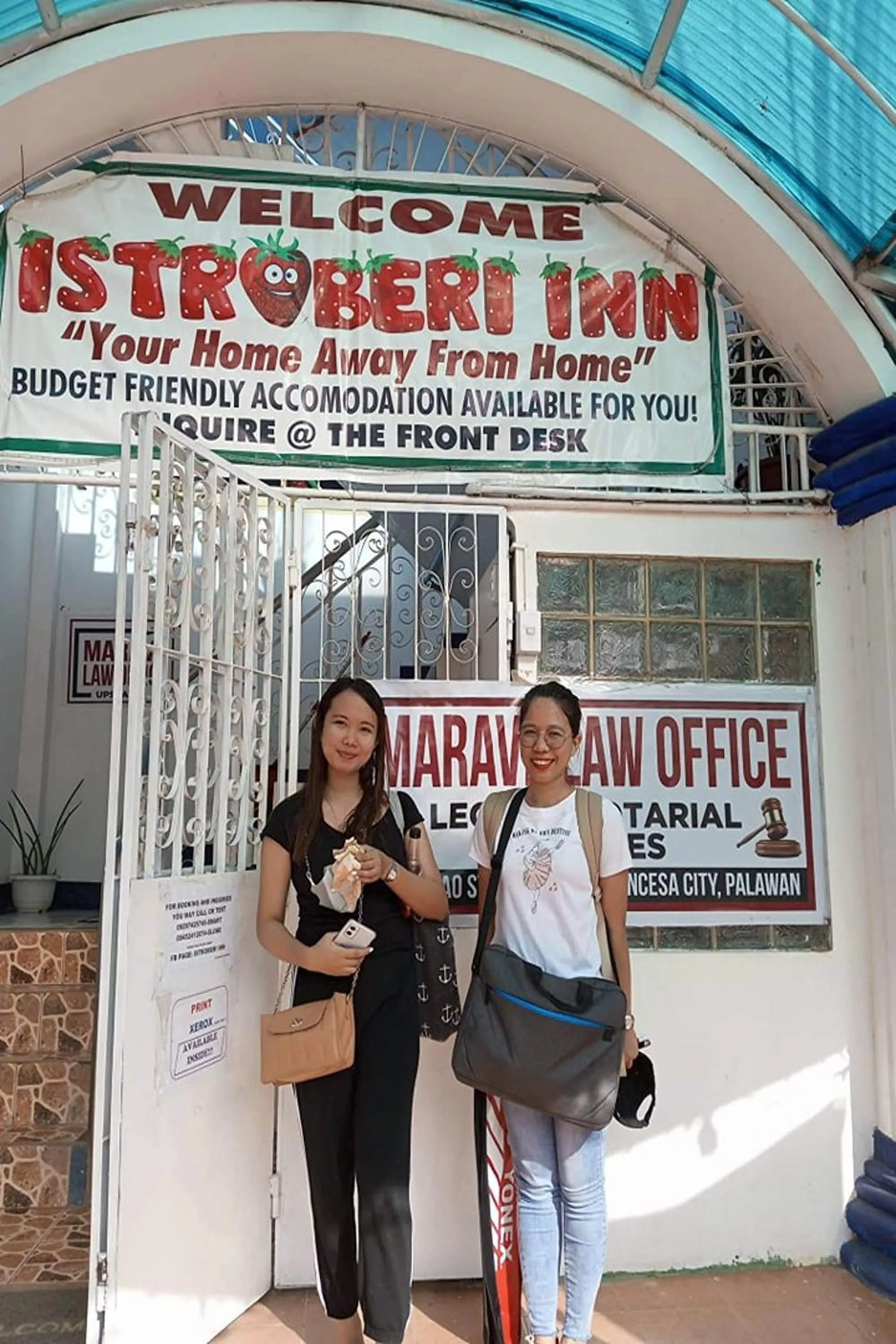 Facade/entrance in Istroberi Inn Palawan near Airport