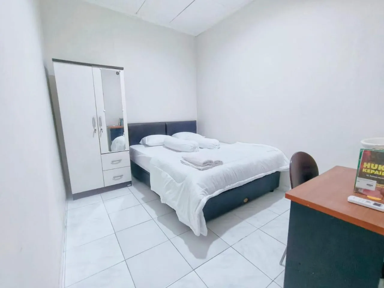 Bed in Kost Griya Asri by ecommerceloka