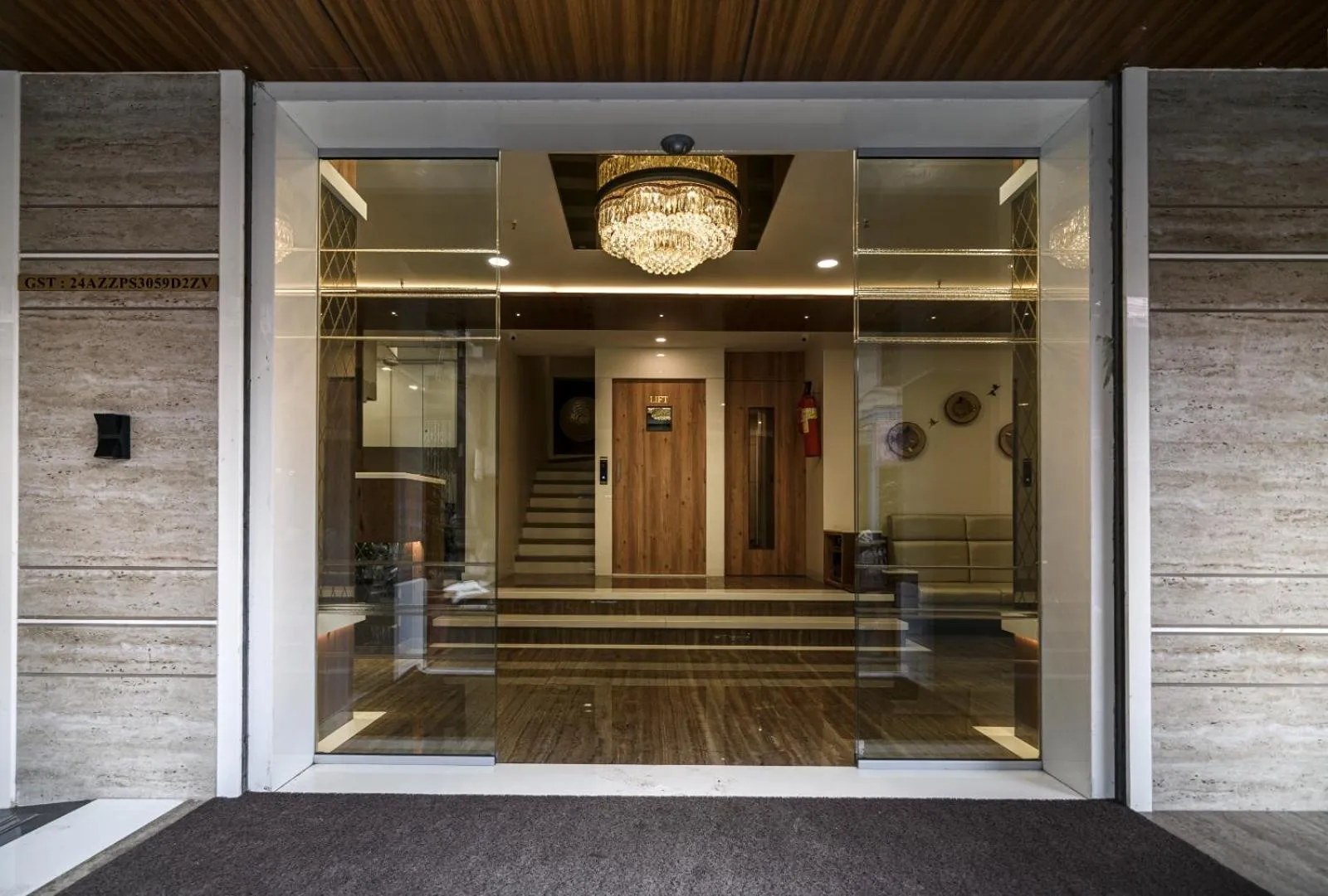 Hotel Royal Treat Surat