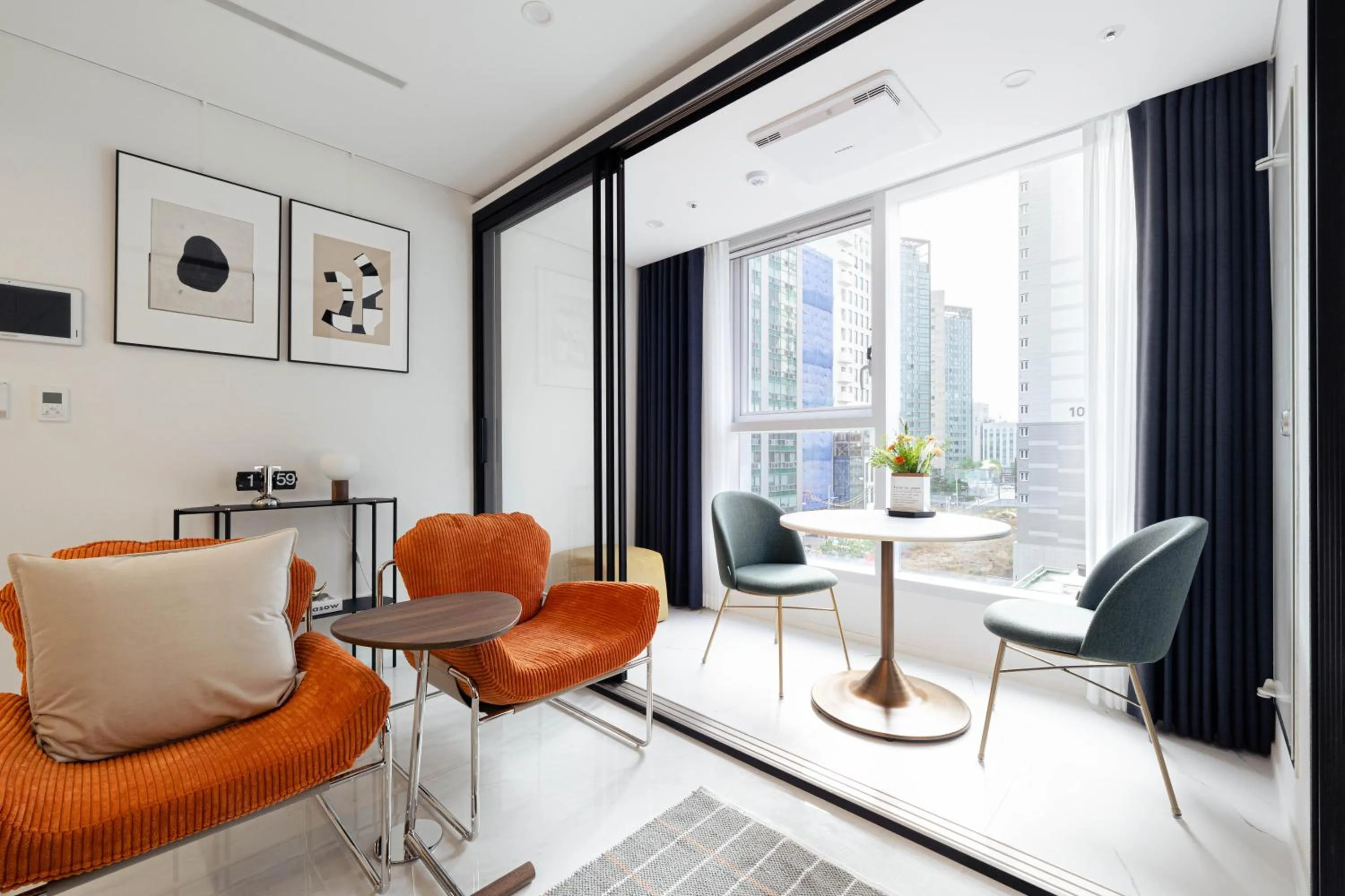 Living room in Le Collective Gangnam SAC Signity