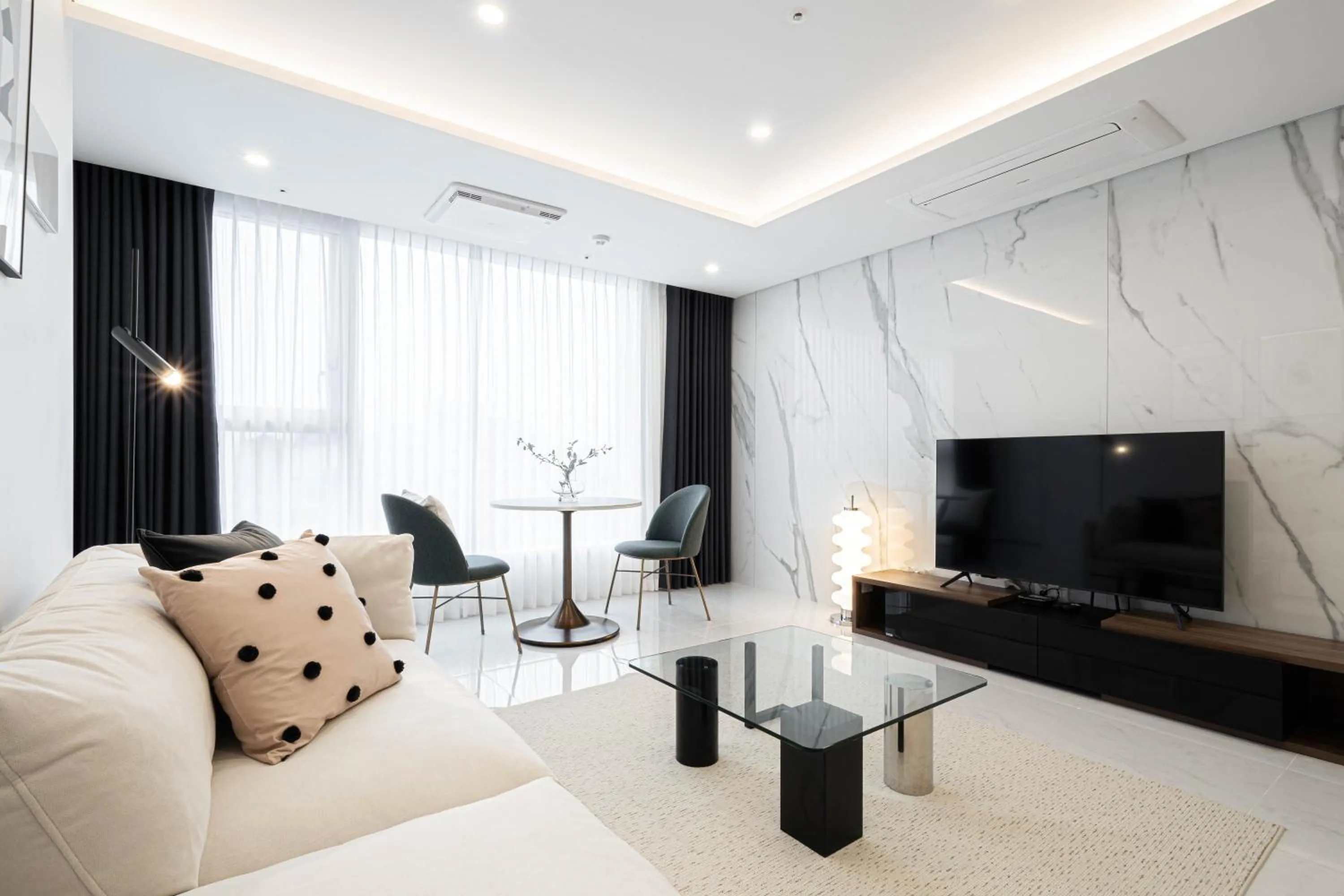 Living room in Le Collective Gangnam SAC Signity