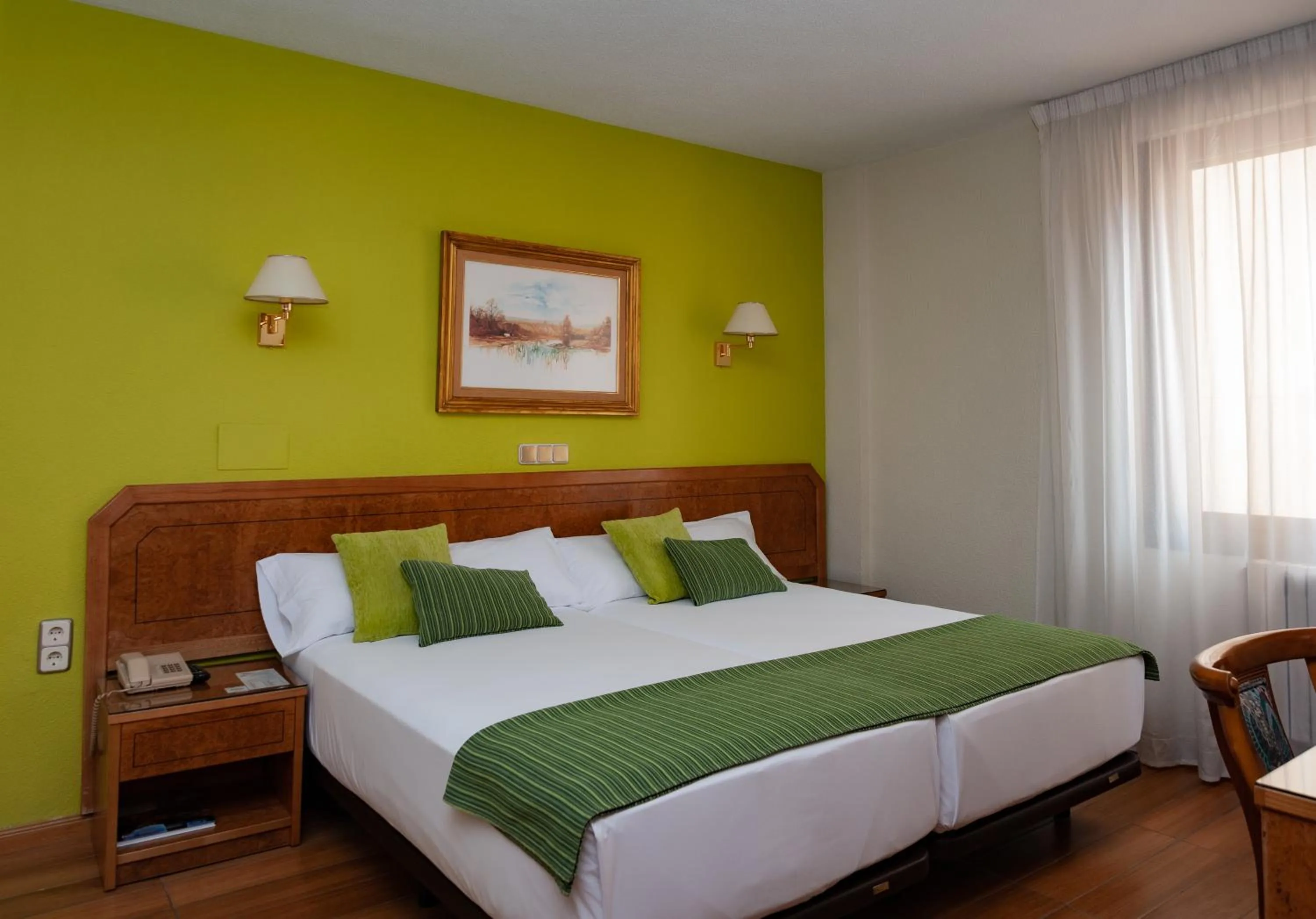 Bedroom, Bed in Hotel Don Carmelo