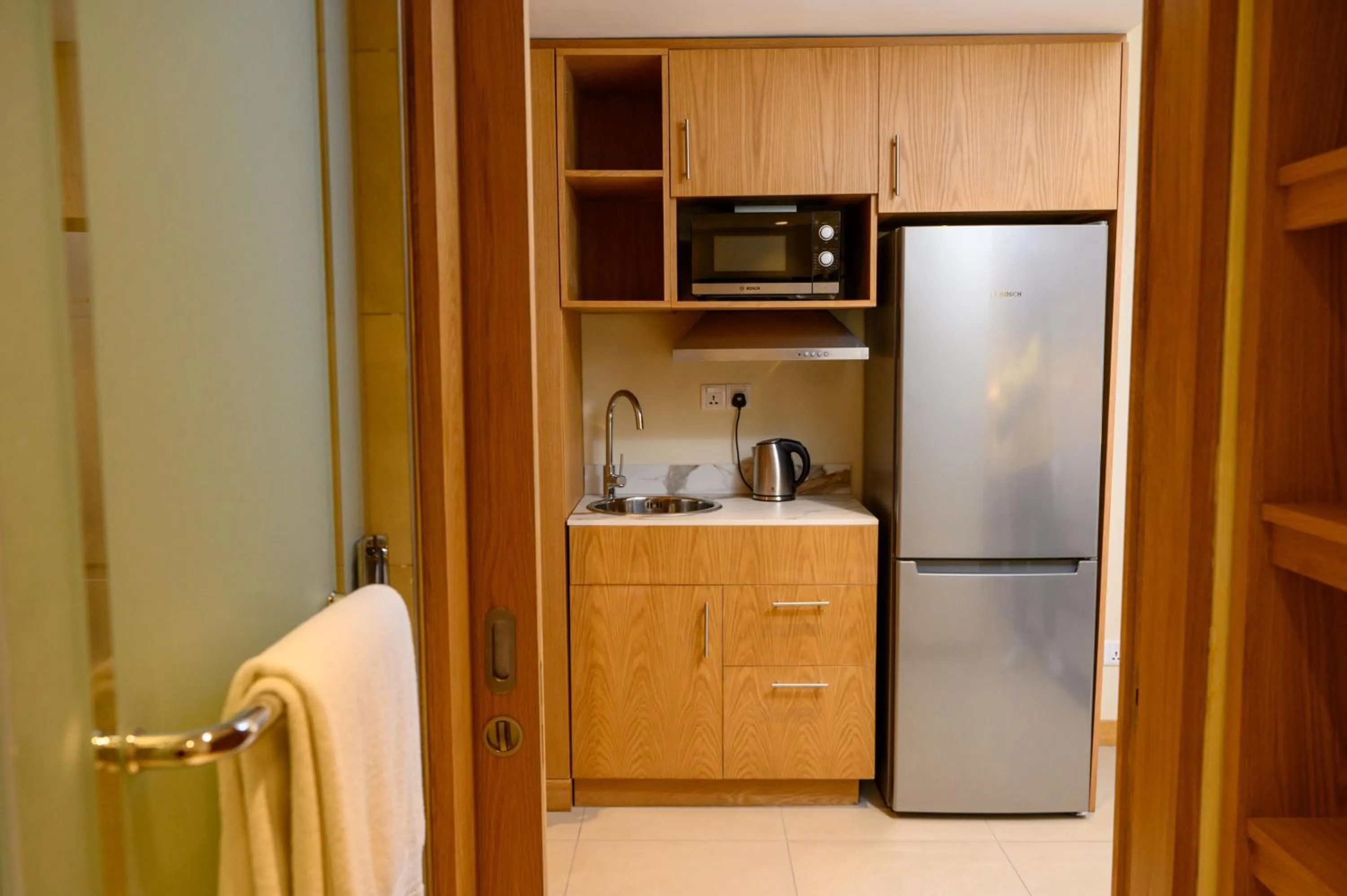 Coffee/tea facilities in Ocean's Creek Beach Hotel