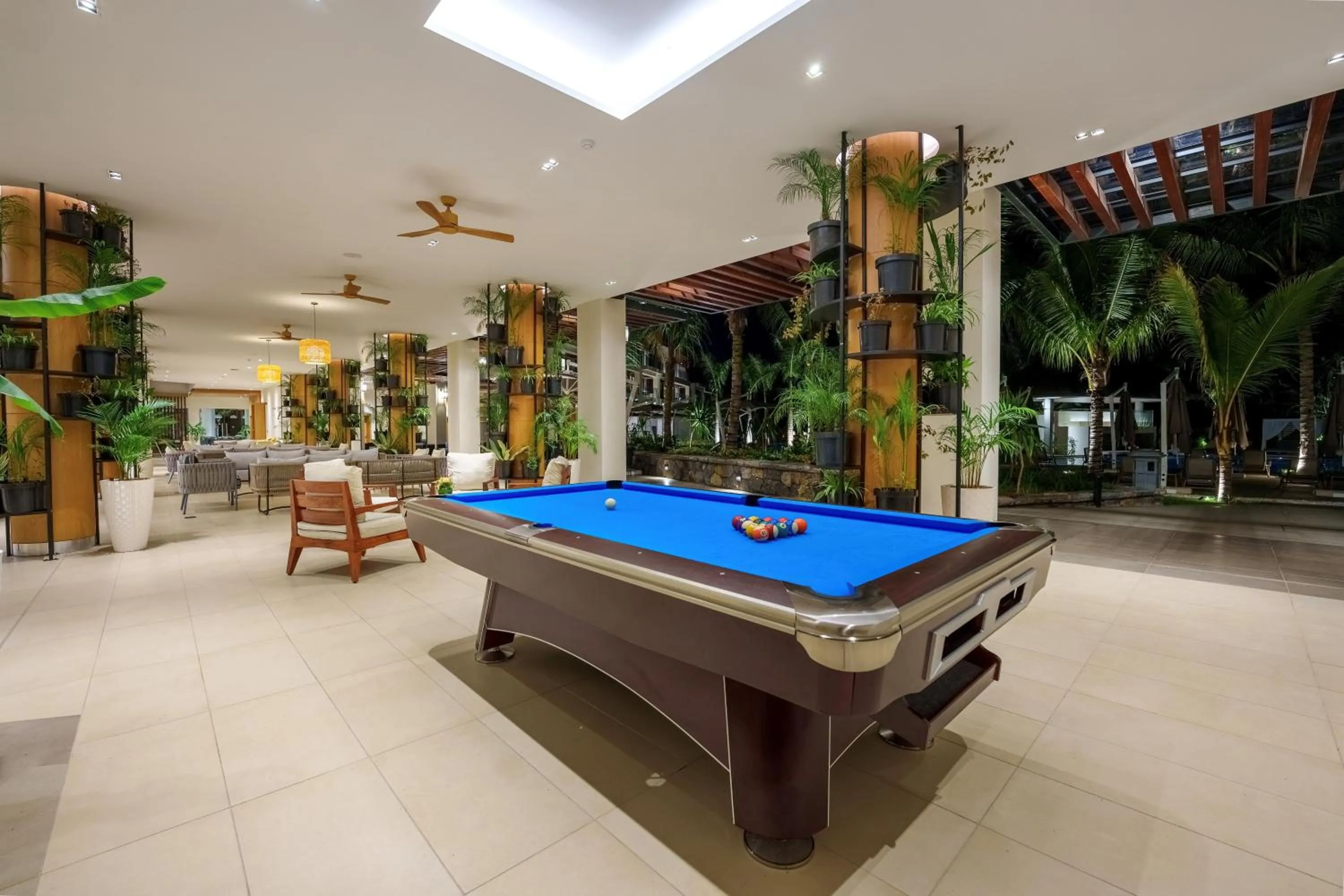 Billiard in Ocean's Creek Beach Hotel