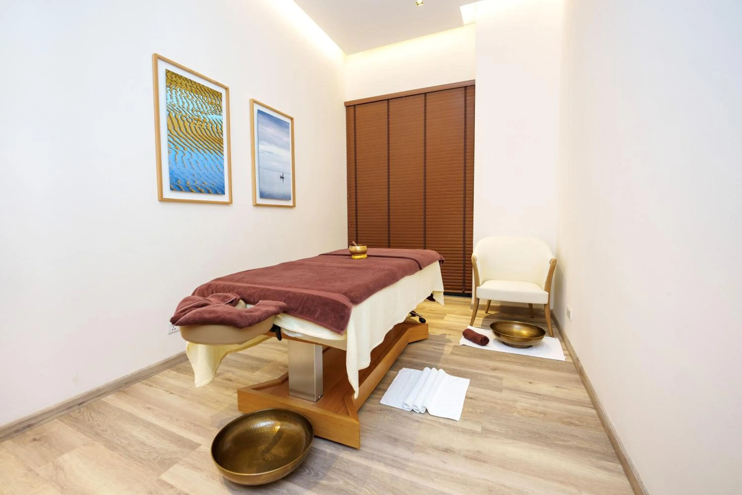 Massage in Ocean's Creek Beach Hotel