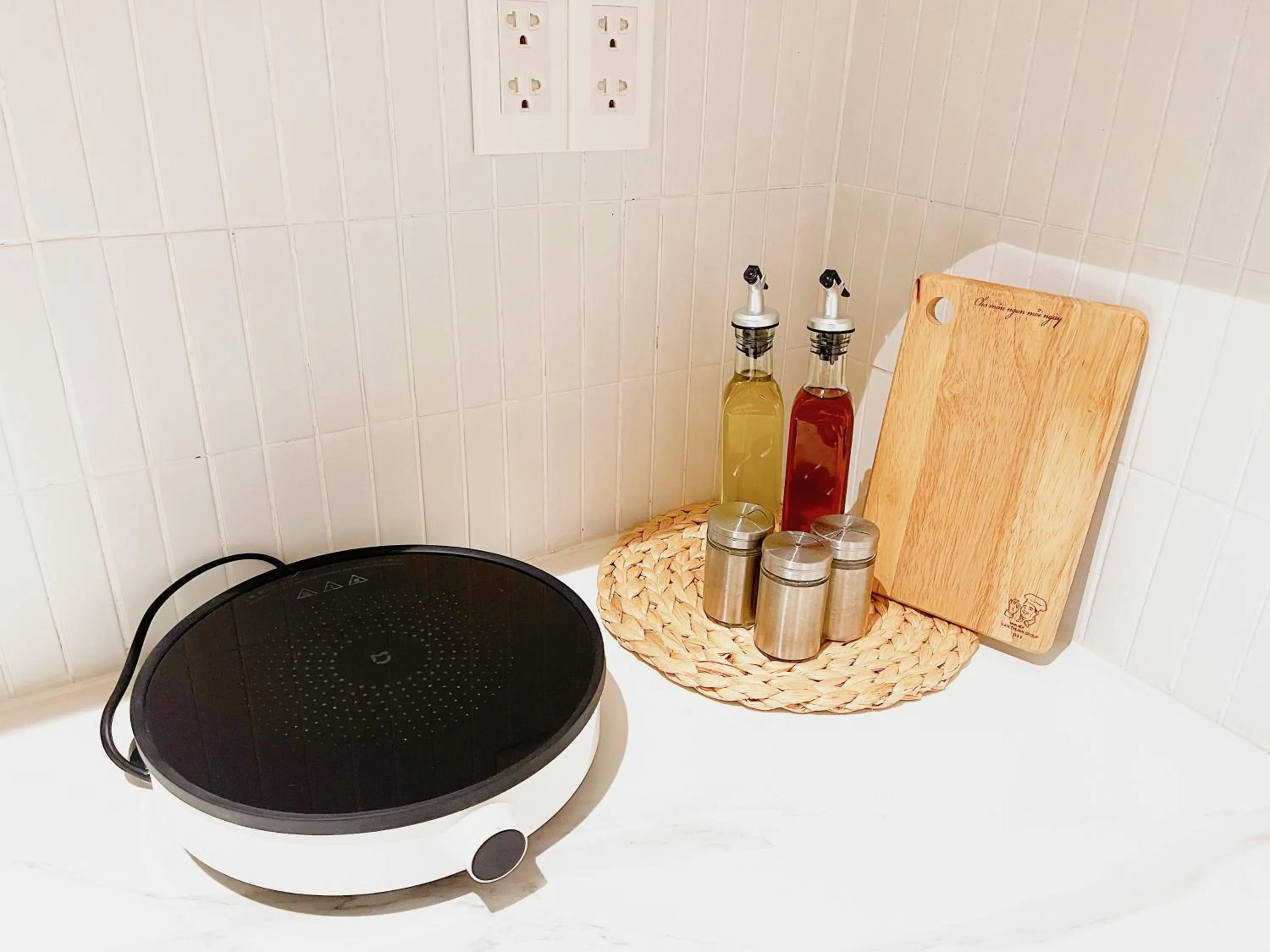 Coffee/tea facilities in Baphu Beachwalk Apartment - 5 min walk to My Khe beach