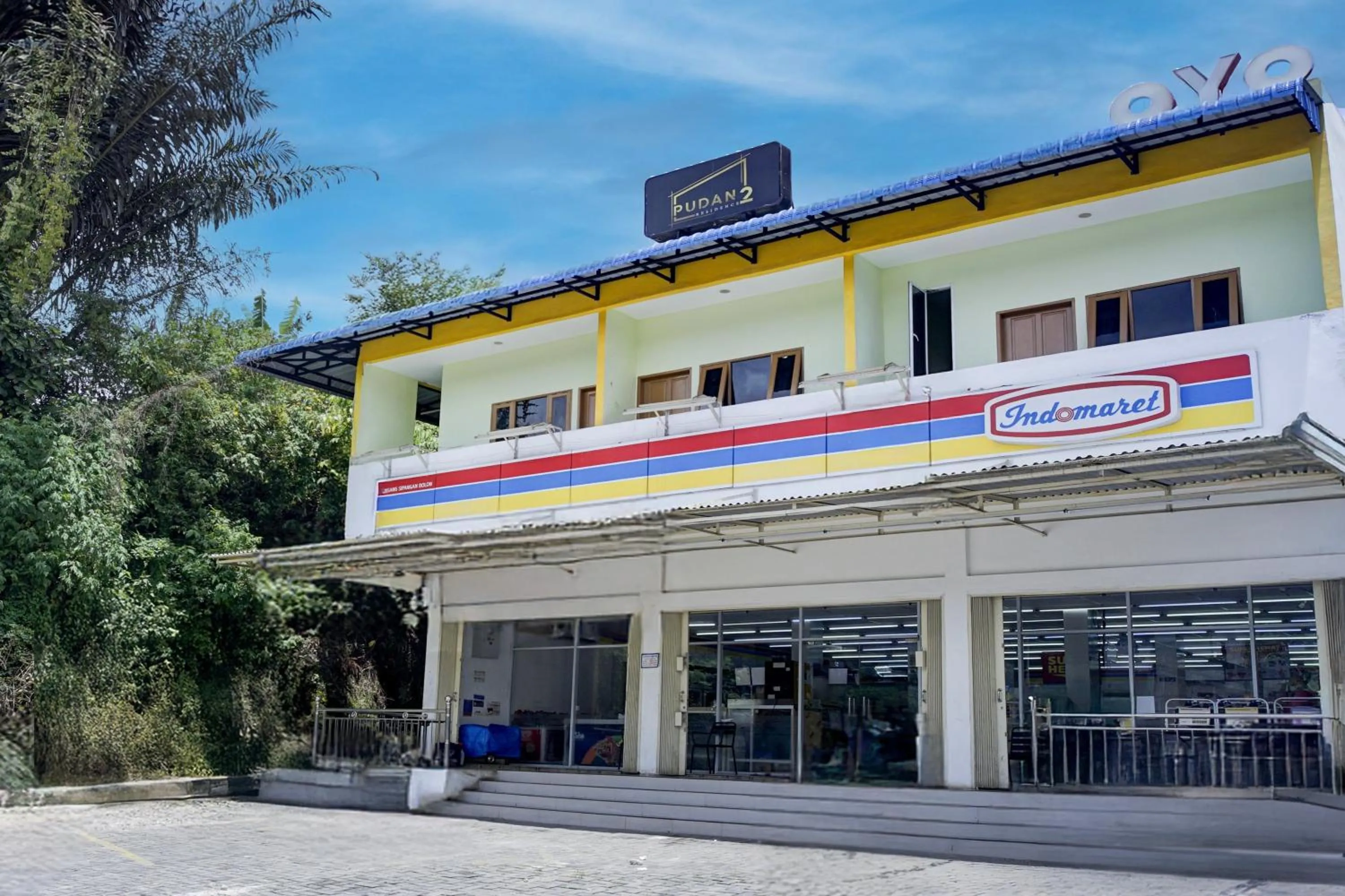 Facade/entrance in Hotel O Parapat Near Dermaga Ajibata Formerly Pudan Residence 2