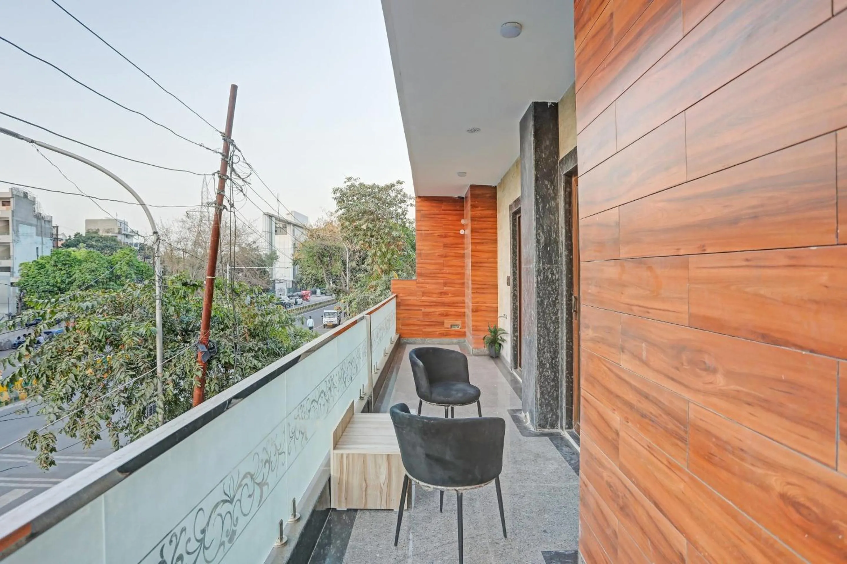 Balcony/Terrace in Super Townhouse Xanthe - Boutique Hotel