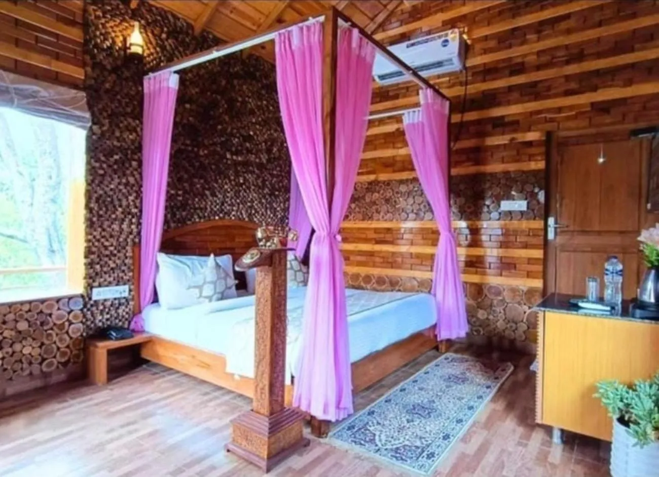 Bedroom, Bed in KK Jungle View Resort