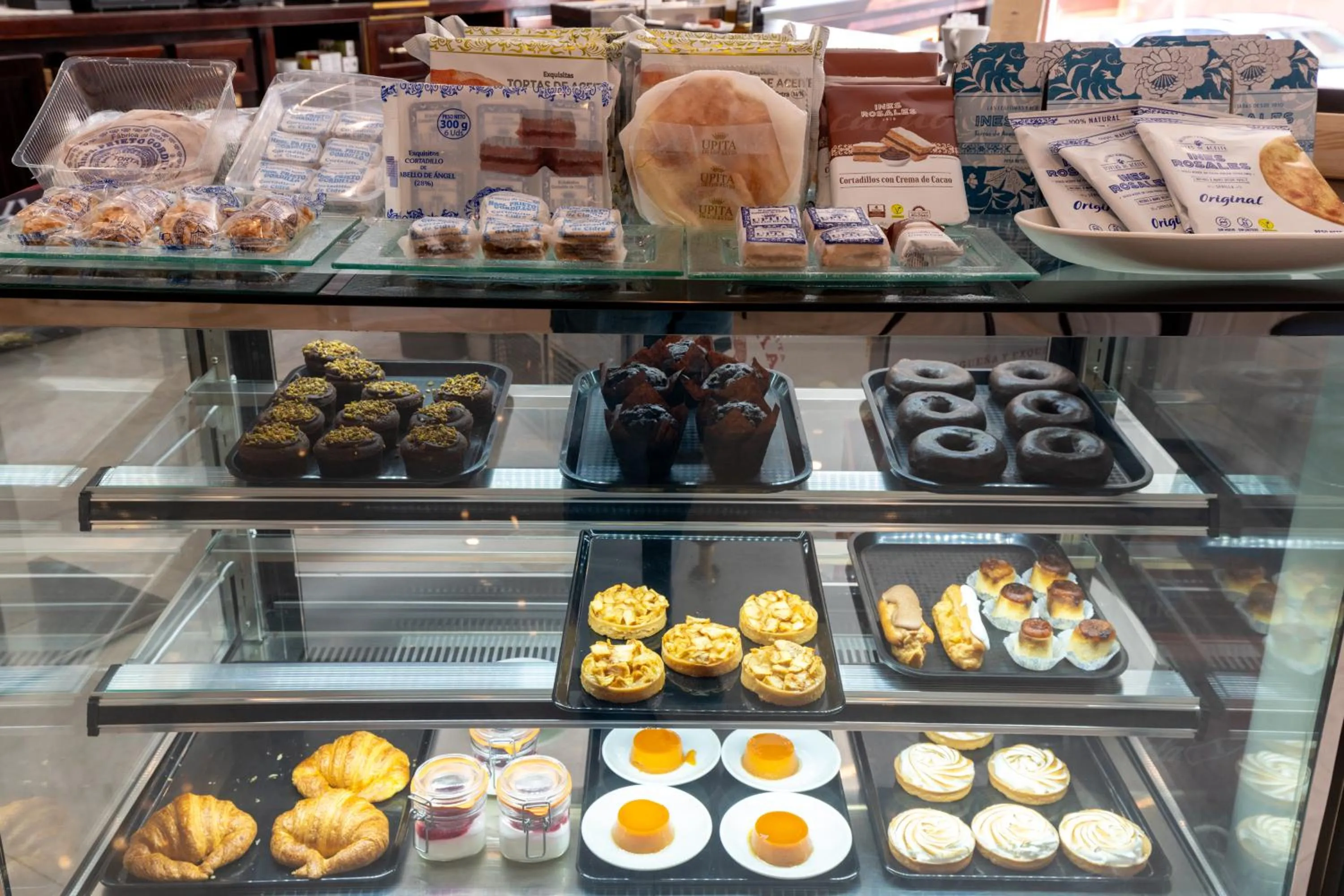 Lounge or bar in HOTEL HACIENDA SANTA BARBARA