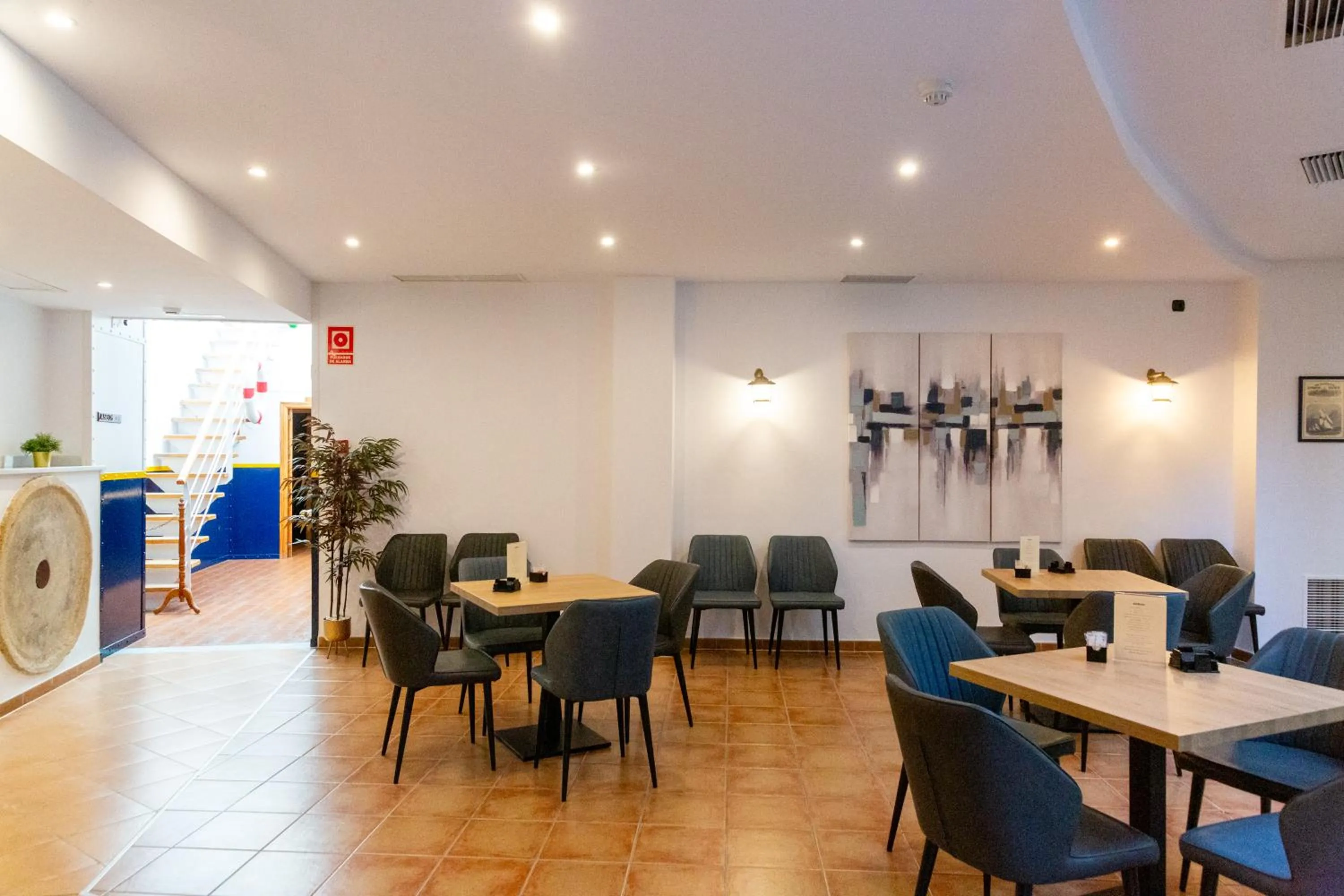 Lounge or bar in HOTEL HACIENDA SANTA BARBARA