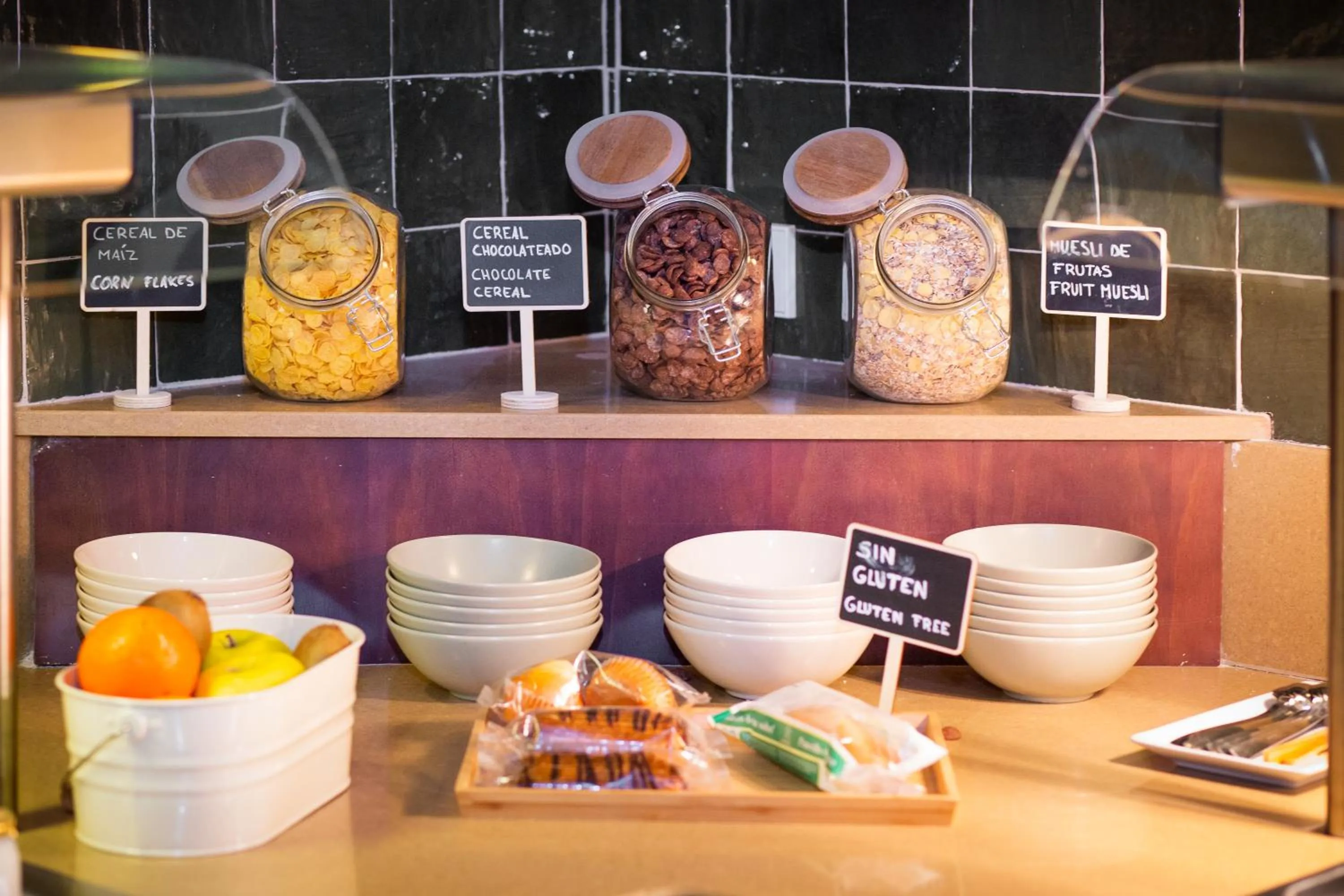 Food in U-Sense Granada Centro