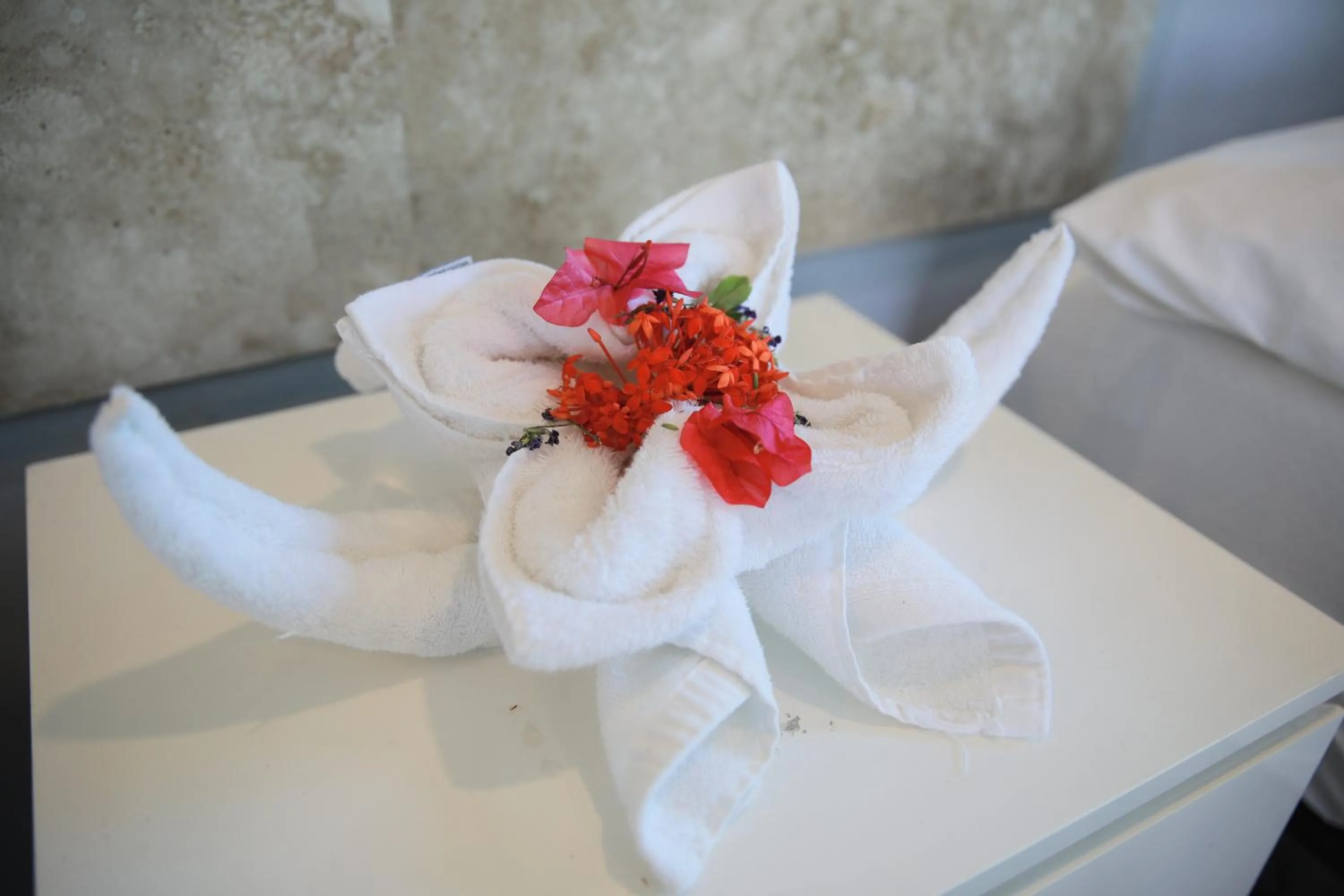 towels in 버진 아일랜드 리조트 Virgin Island Resort Restaurant & Spa