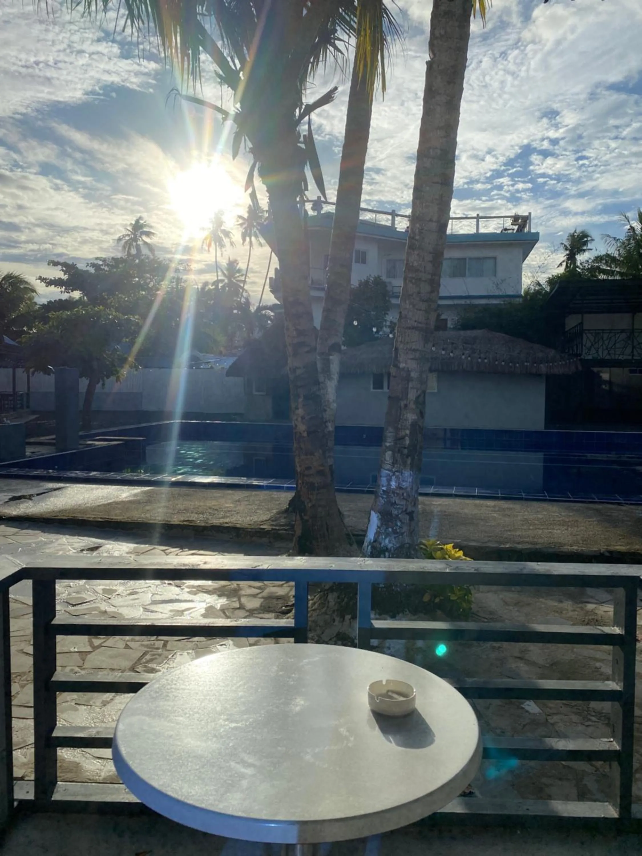 Pool view in 버진 아일랜드 리조트 Virgin Island Resort Restaurant & Spa