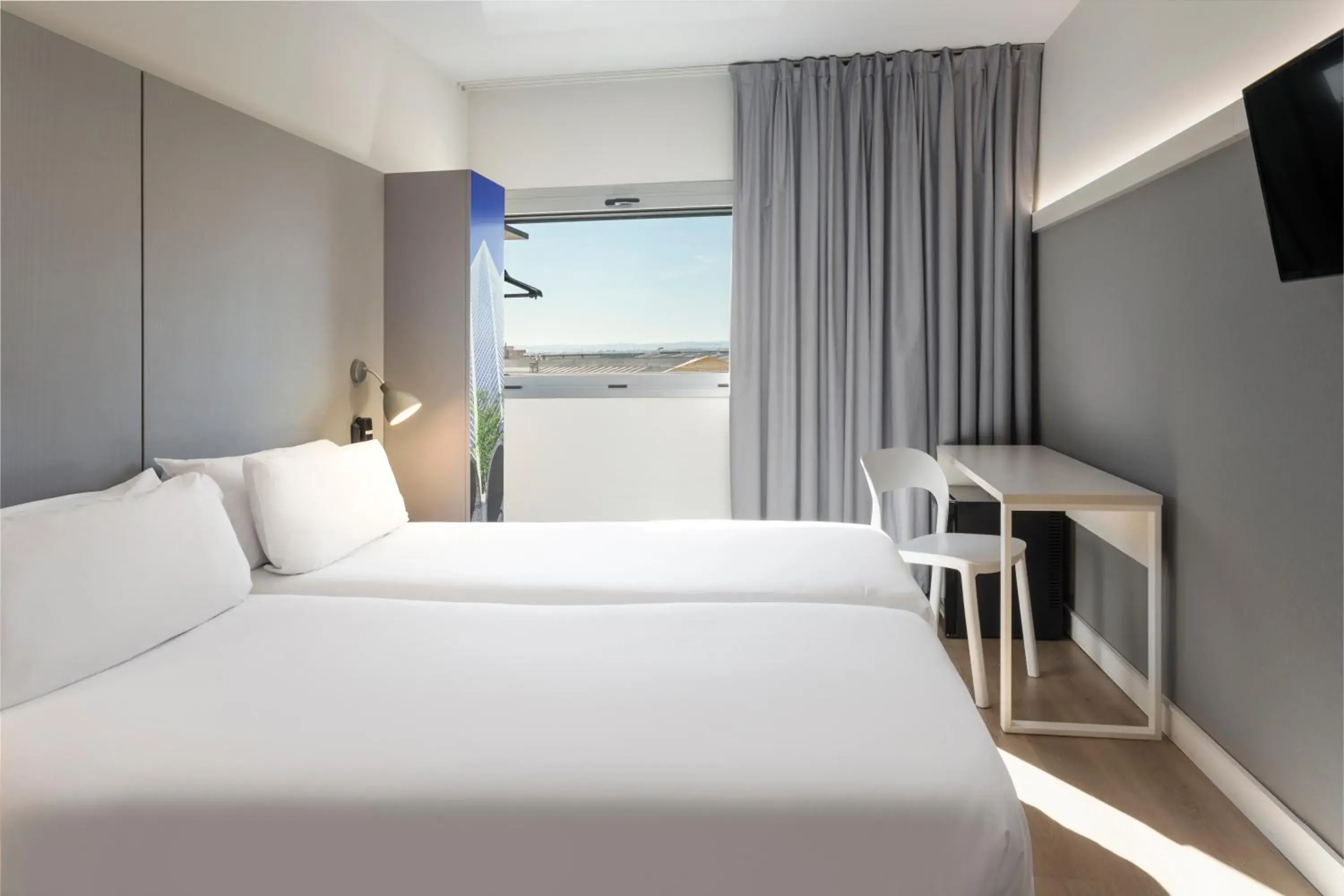 Twin Room in B&B HOTEL Valencia Aeropuerto Twin Room in B&B HOTEL Valencia Aeropuerto