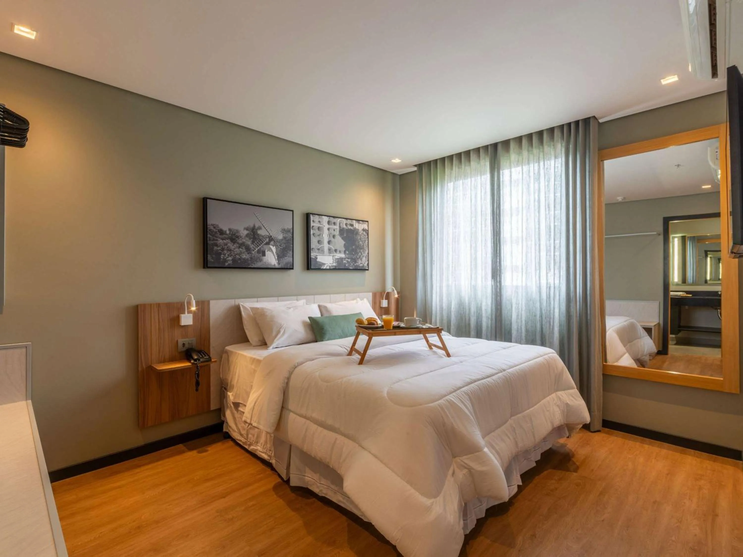 Bedroom, Bed in Manhattan Porto Alegre by Mercure - 5 minutos do Hospital Moinhos de Vento