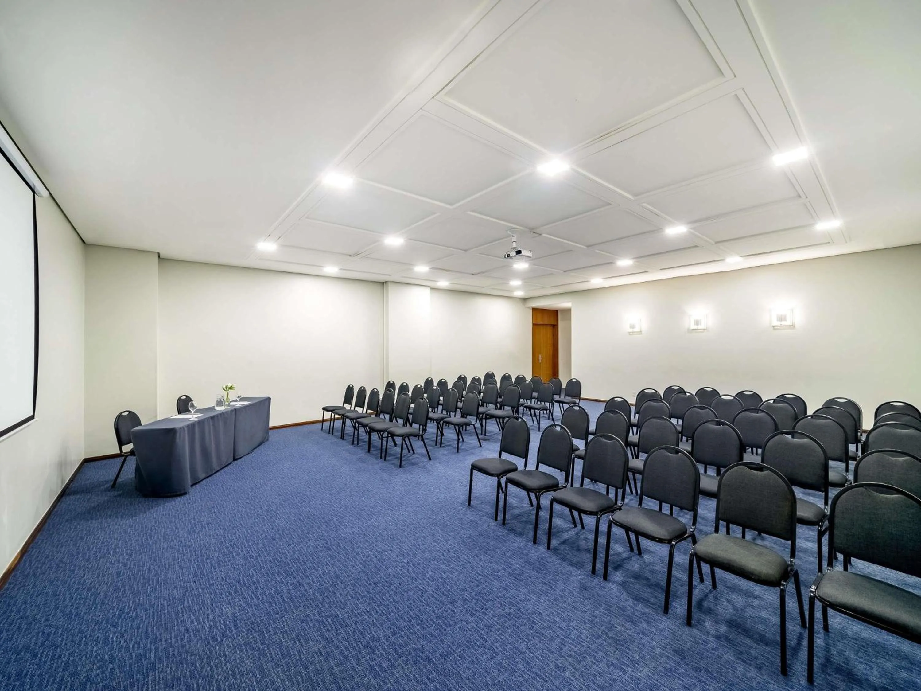Meeting/conference room in Grand Mercure Brasilia Eixo Monumental
