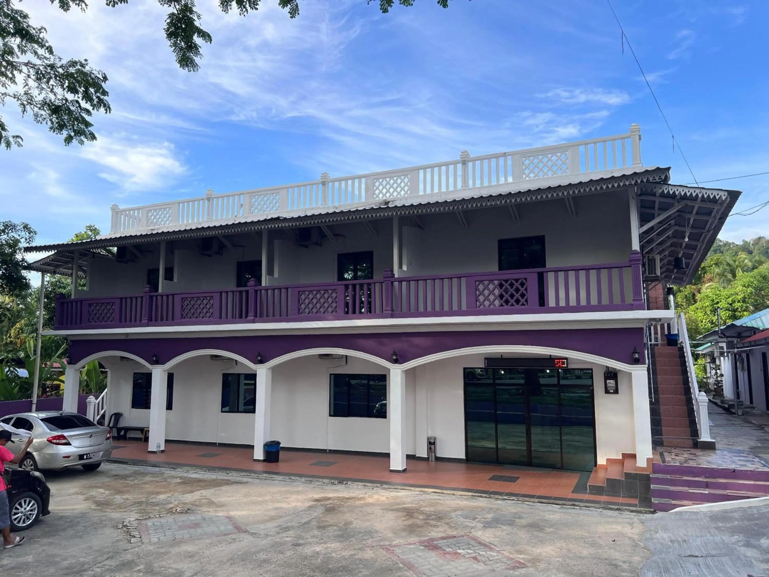 Property building in Hotel O Brick Cottage Homes