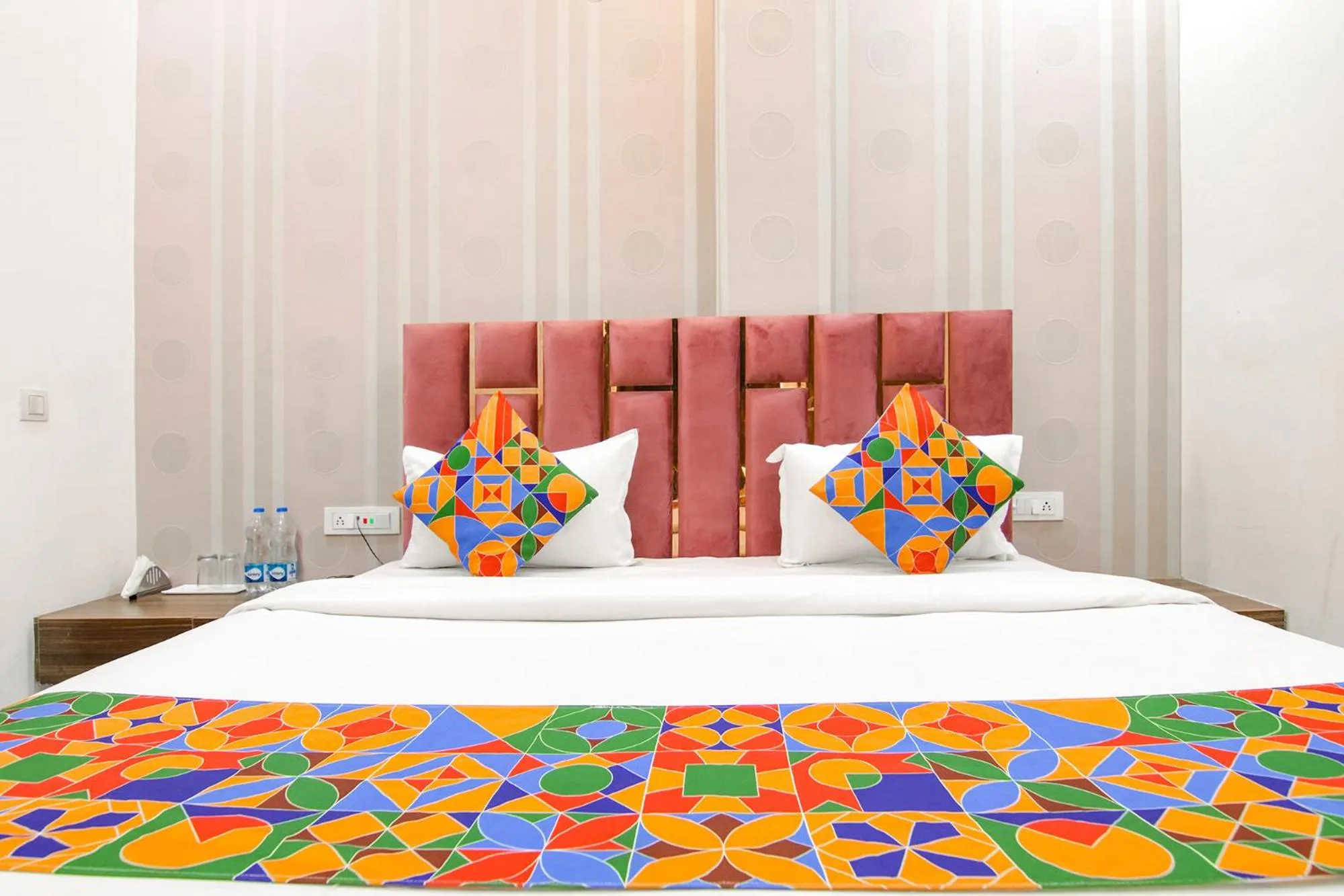 Bed in FabHotel Yellow Leaf