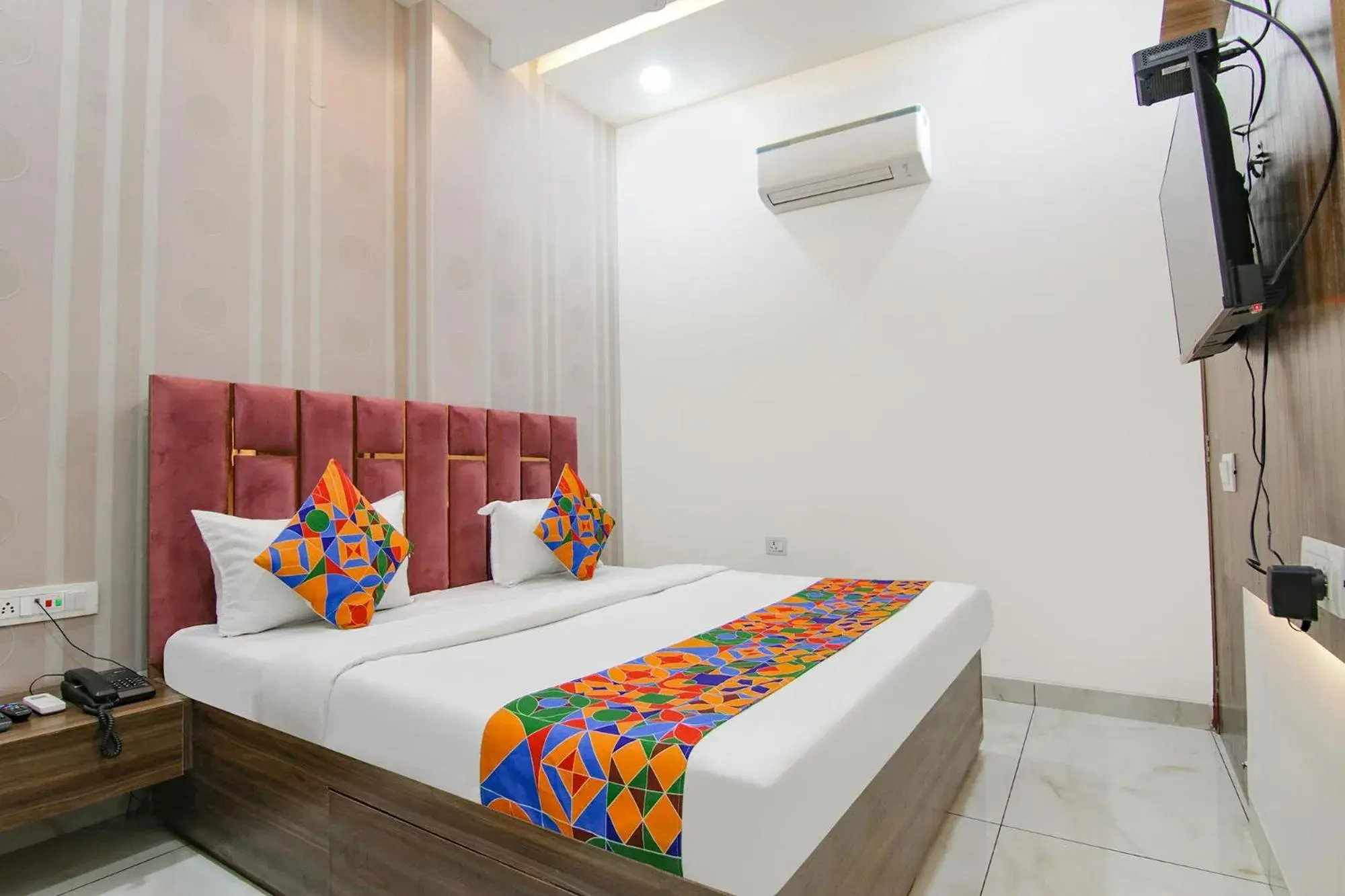 Bed in FabHotel Yellow Leaf Bed in FabHotel Yellow Leaf