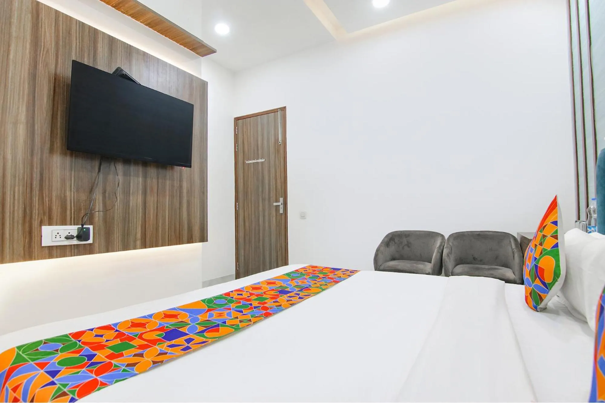 Bed in FabHotel Yellow Leaf