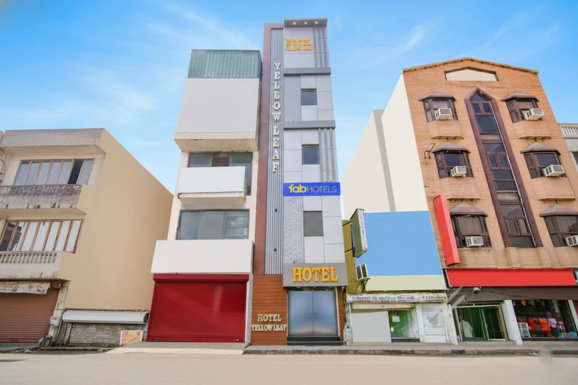 Facade/entrance in FabHotel Yellow Leaf