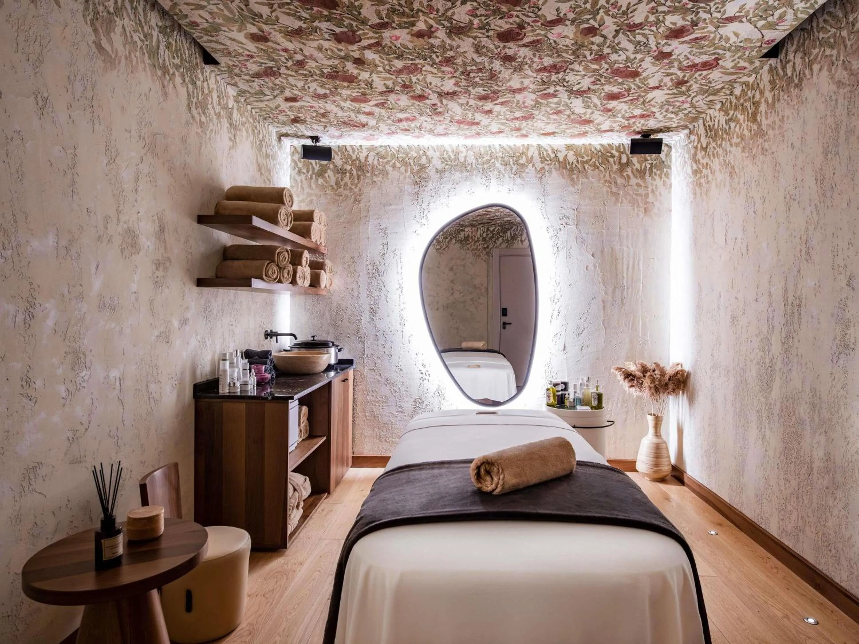 Property building in Swissôtel Tbilisi