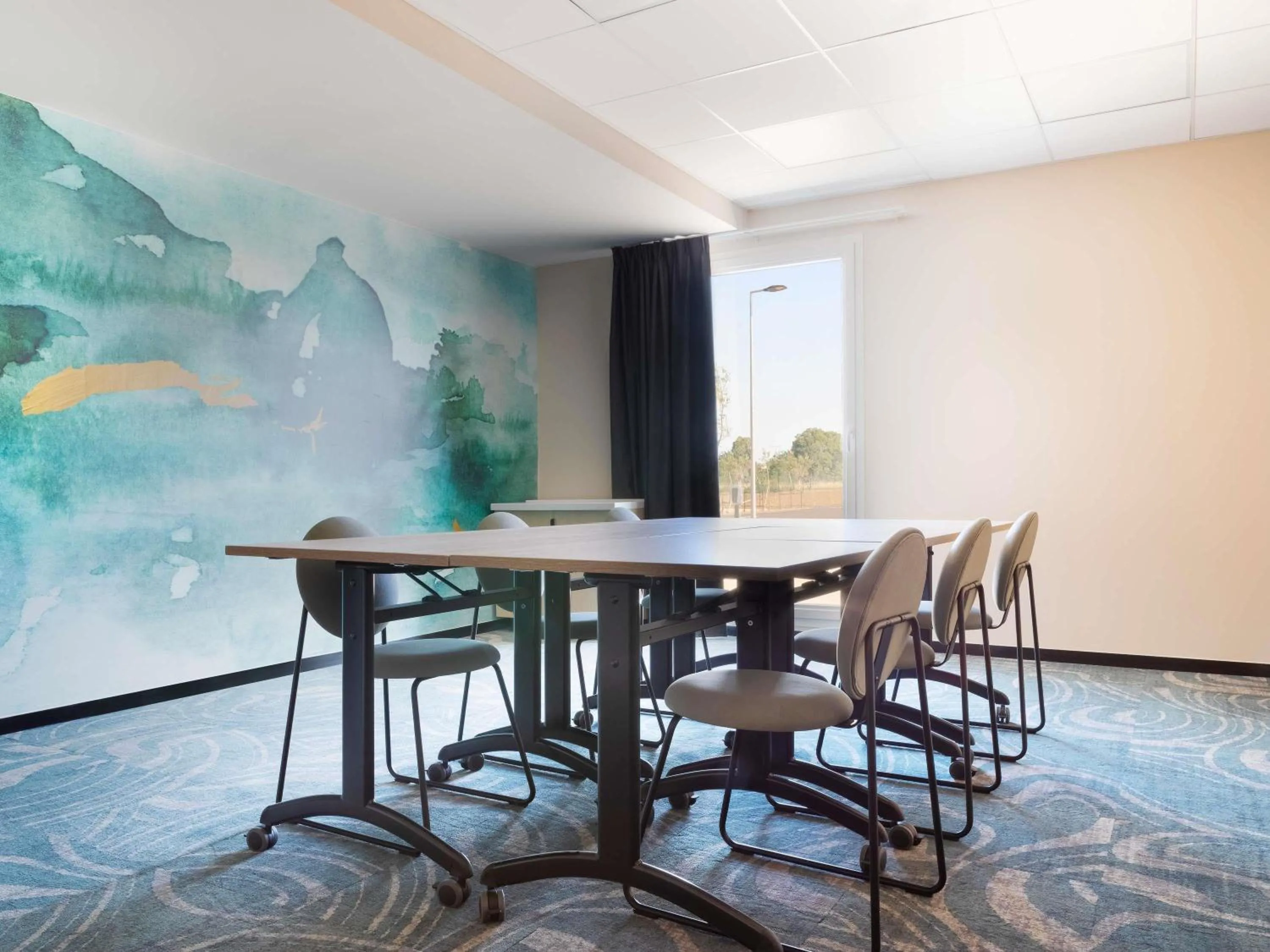 Meeting/conference room in Ibis Styles Miramas
