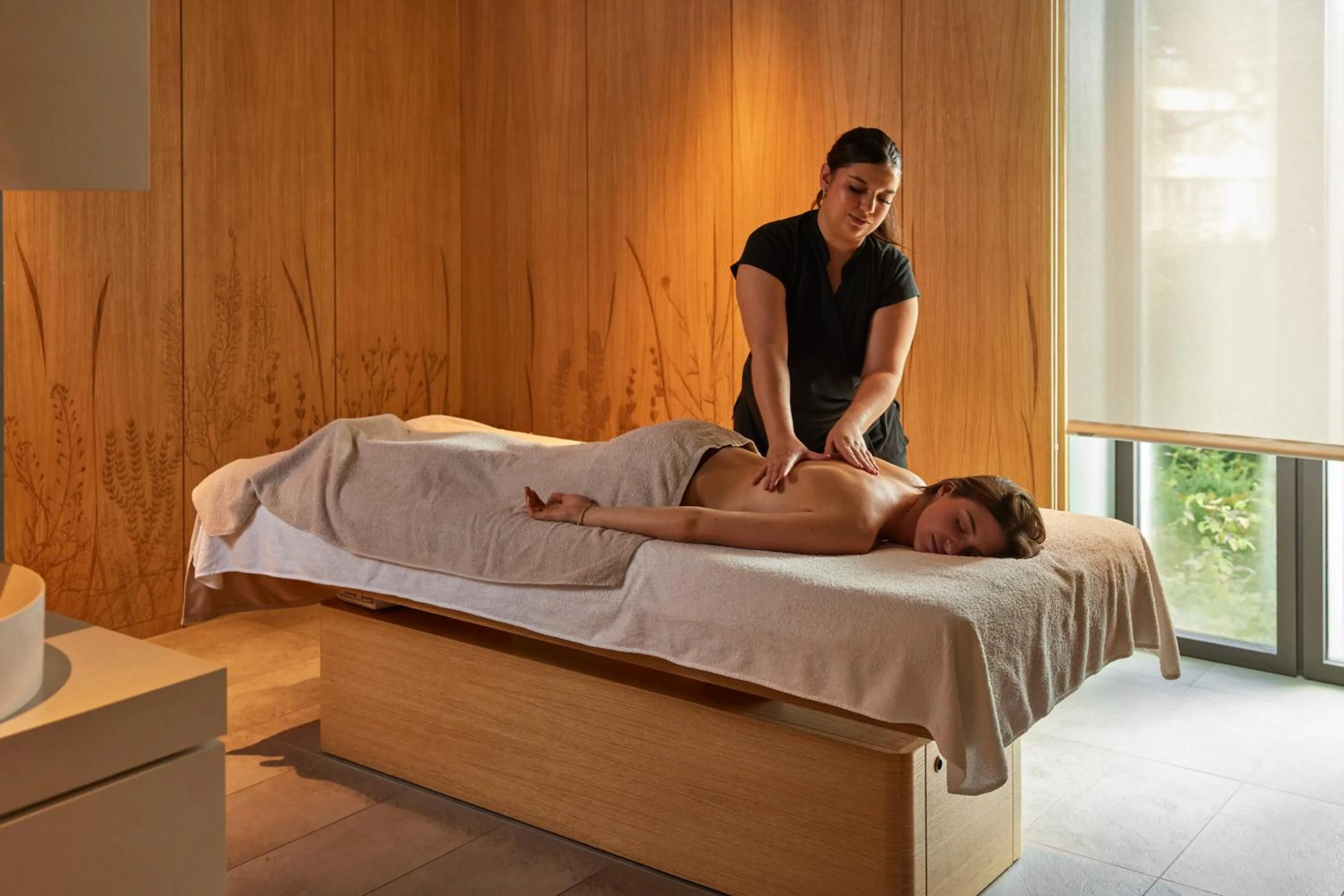Spa and wellness centre/facilities in Domaine de la Reine Margot Paris-Issy - MGallery Collection