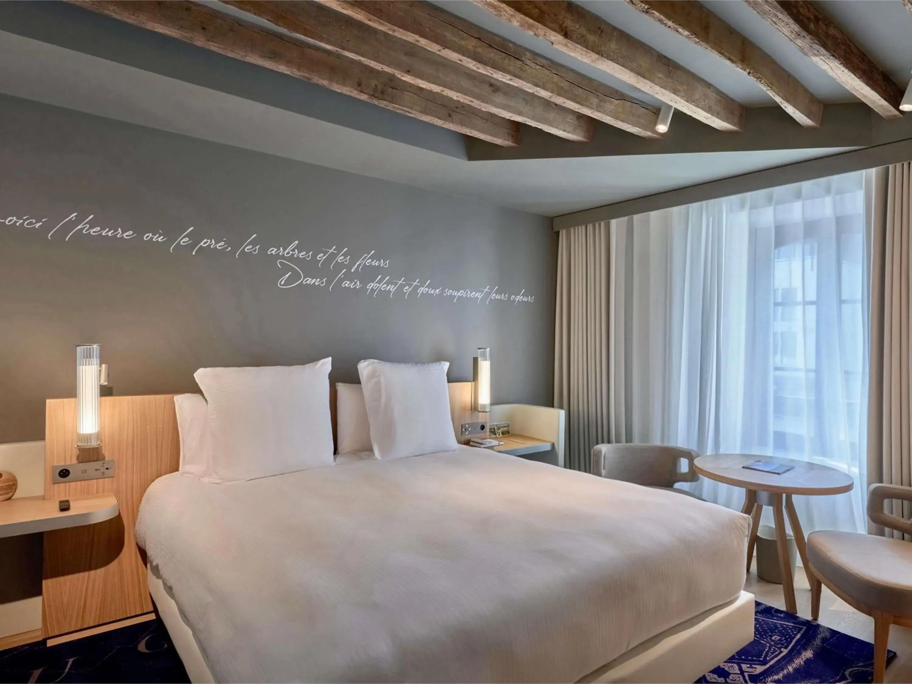 Classic Double Room in Domaine de la Reine Margot Paris-Issy - MGallery Collection Classic Double Room in Domaine de la Reine Margot Paris-Issy - MGallery Collection