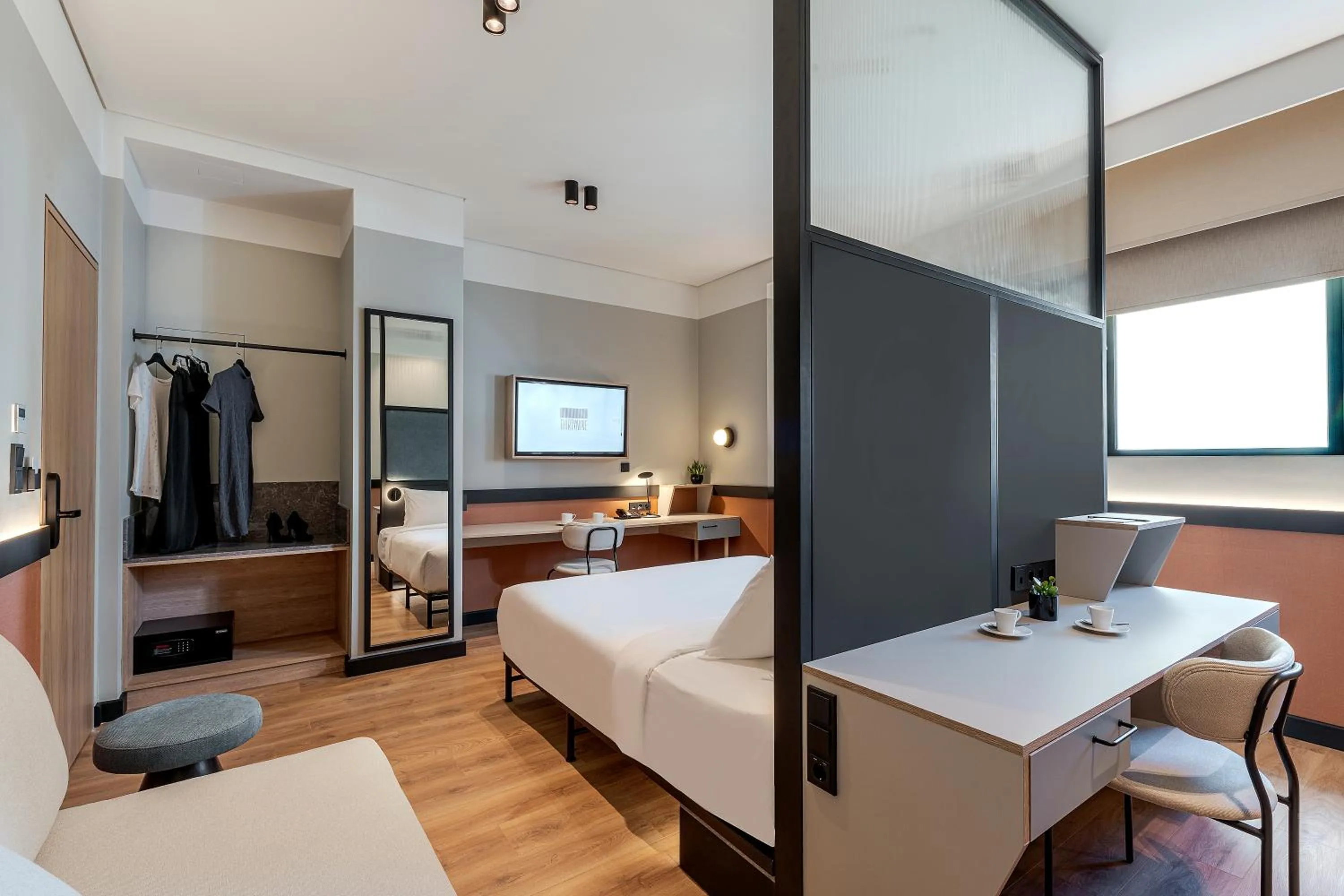 TV and multimedia, Bed in Thirtynine Urban Stay