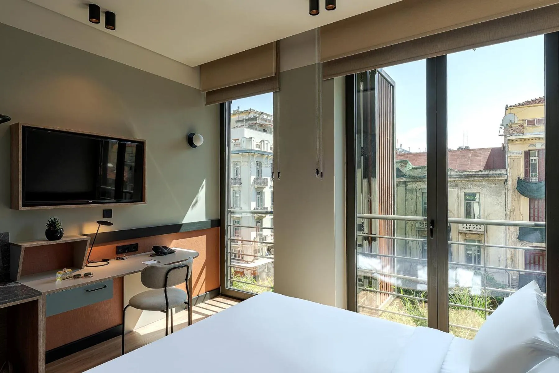 Bed in Thirtynine Urban Stay