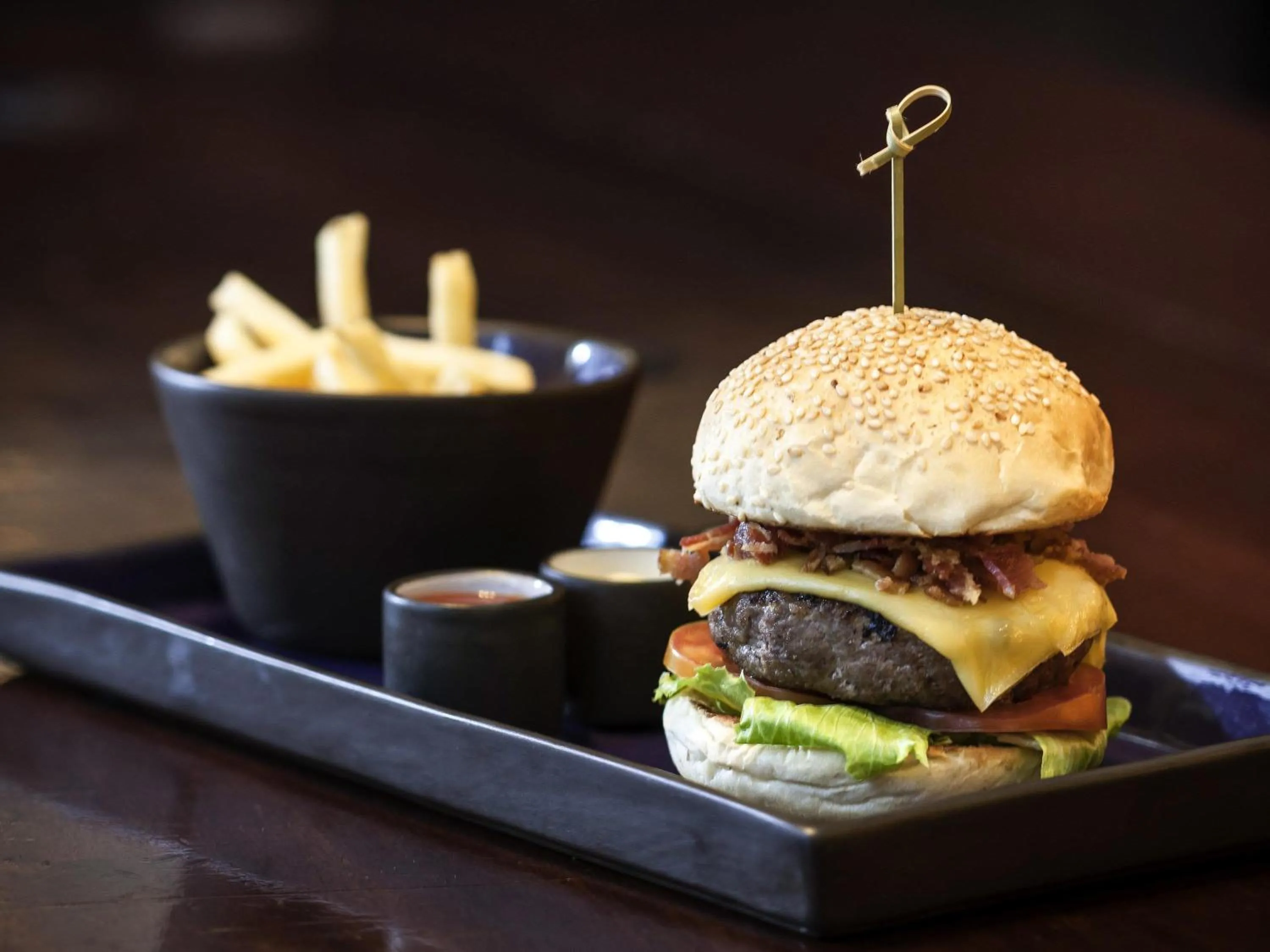 Restaurant/places to eat in Mercure Campinas