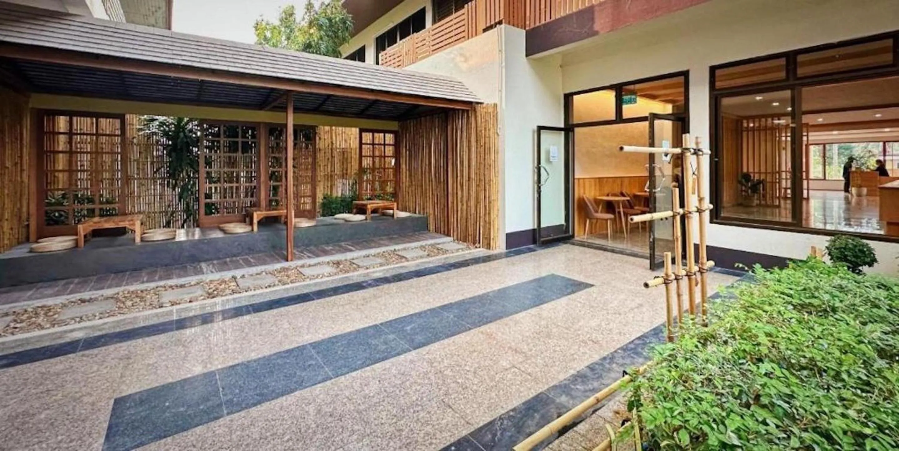 Property building in Kinnotel