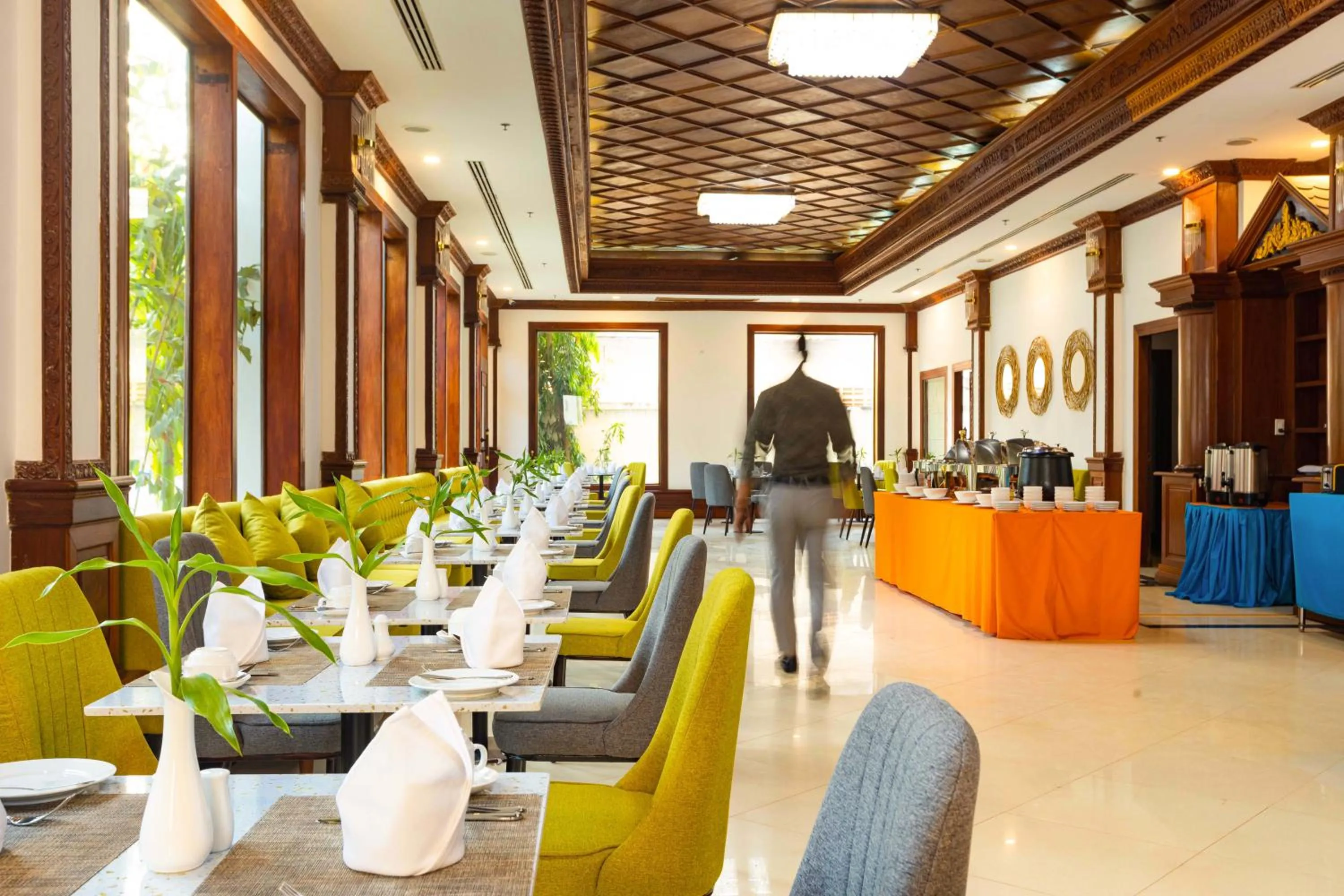 Restaurant/places to eat in Angkor Land Urban Boutique