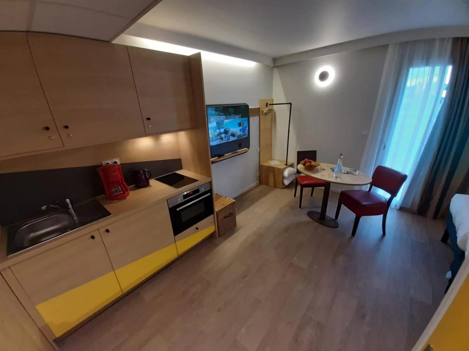 Kitchen or kitchenette in greet hotel Castets Coeur des Landes